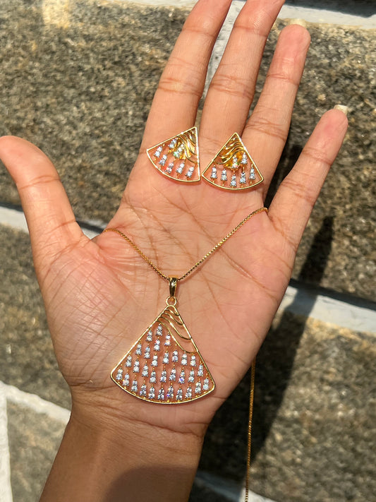 Premium diamond finish pendant chain set product code D128