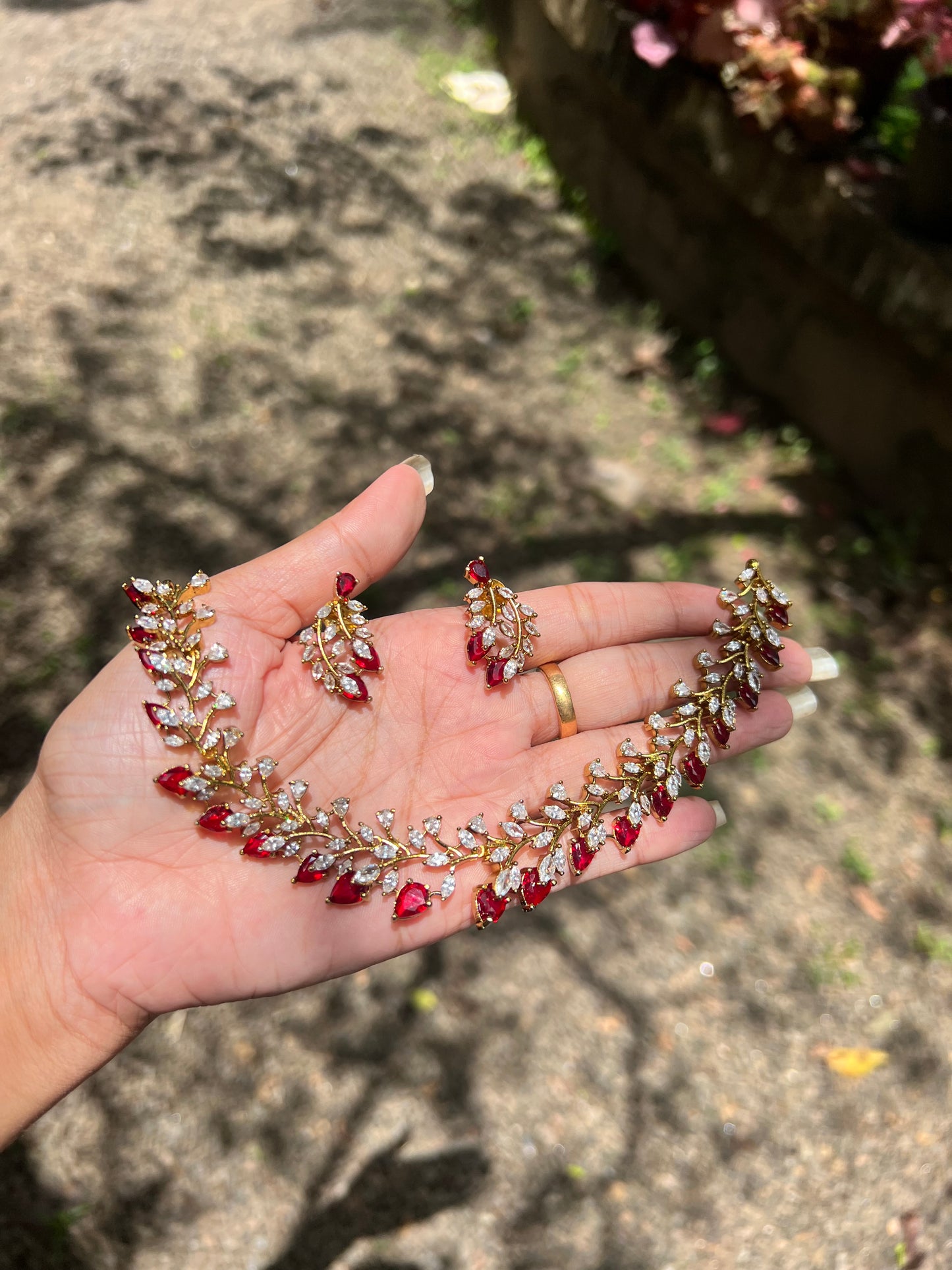 Premium quality ad leaf necklace product code N187