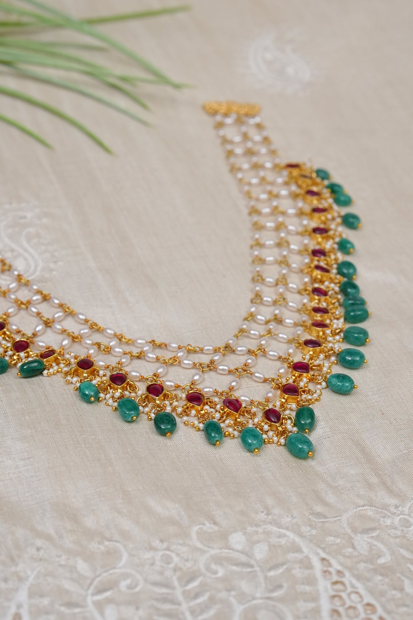 Premium kemp pearl ruby green drop hanging necklaceproduct code D210
