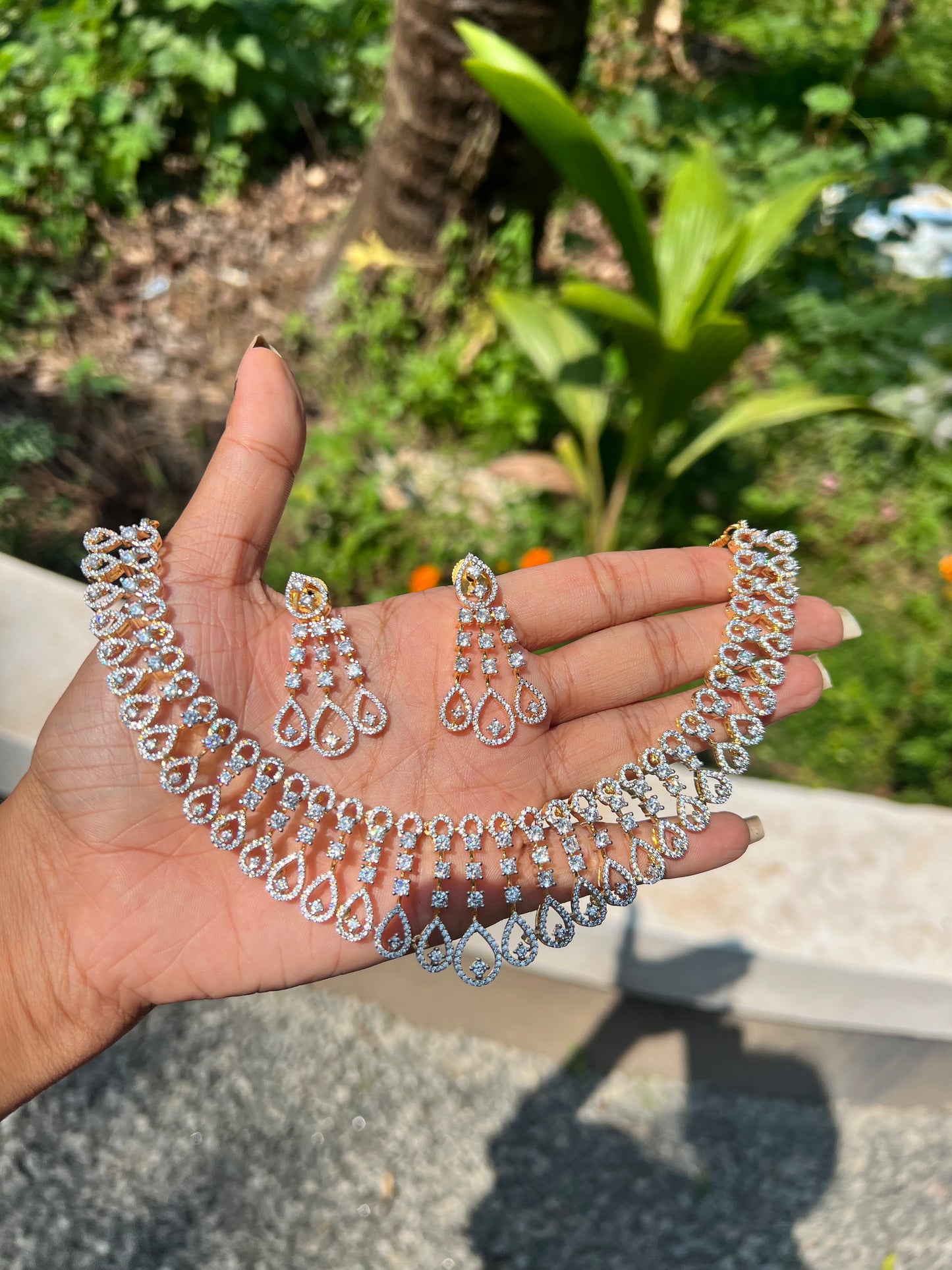 Premium daimond finish bridal necklace product code D06