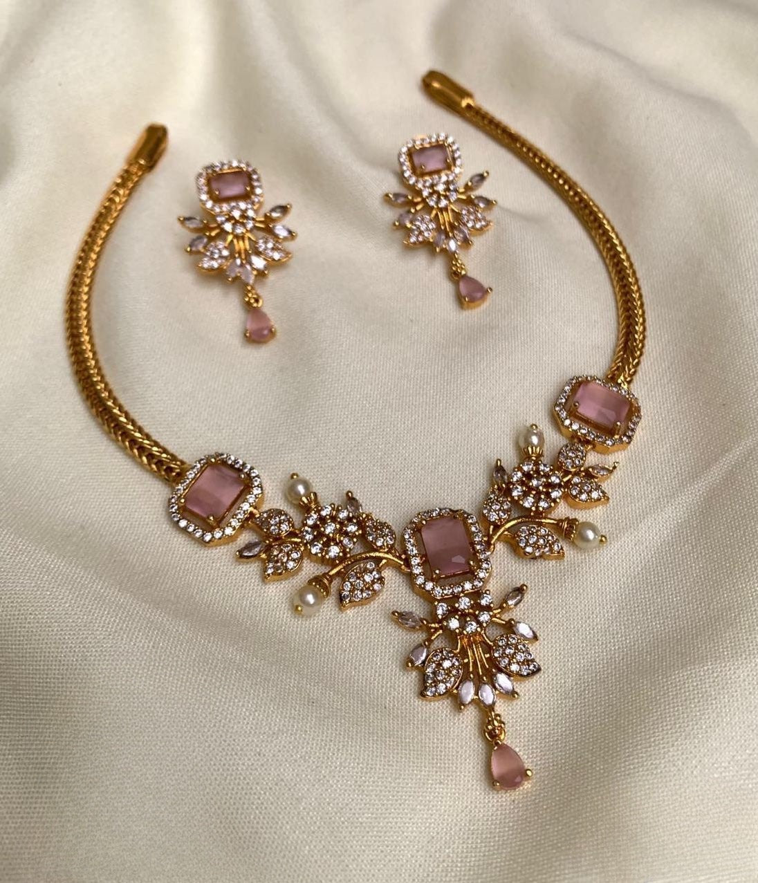 Hot selling new ad floral necklace product code 520