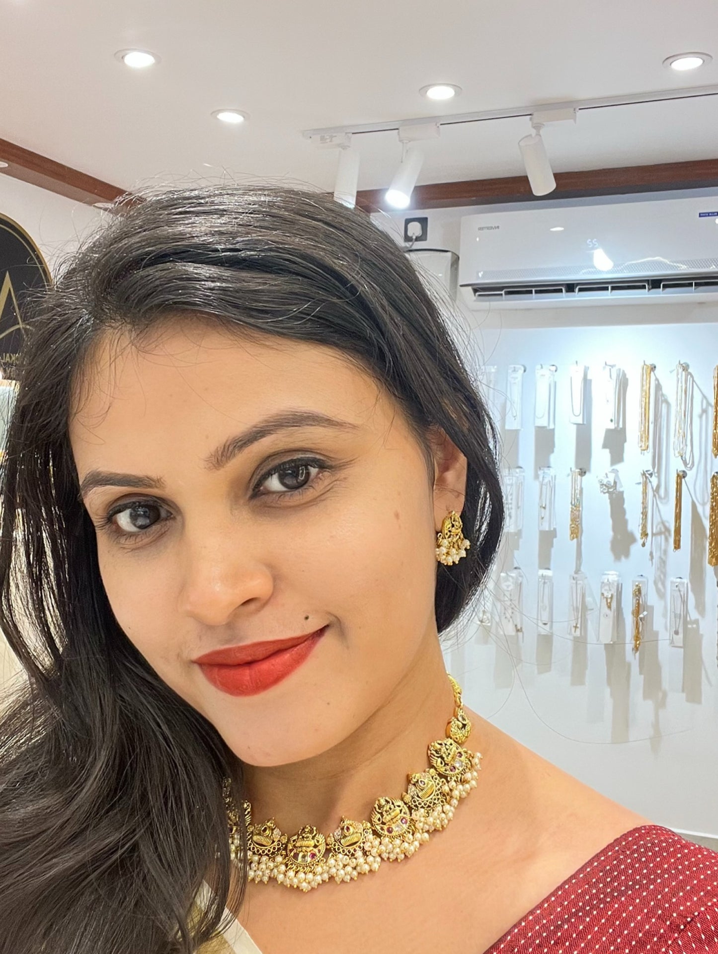 Premium Lakhmi Devi pearl hanging necklace set product code T18
