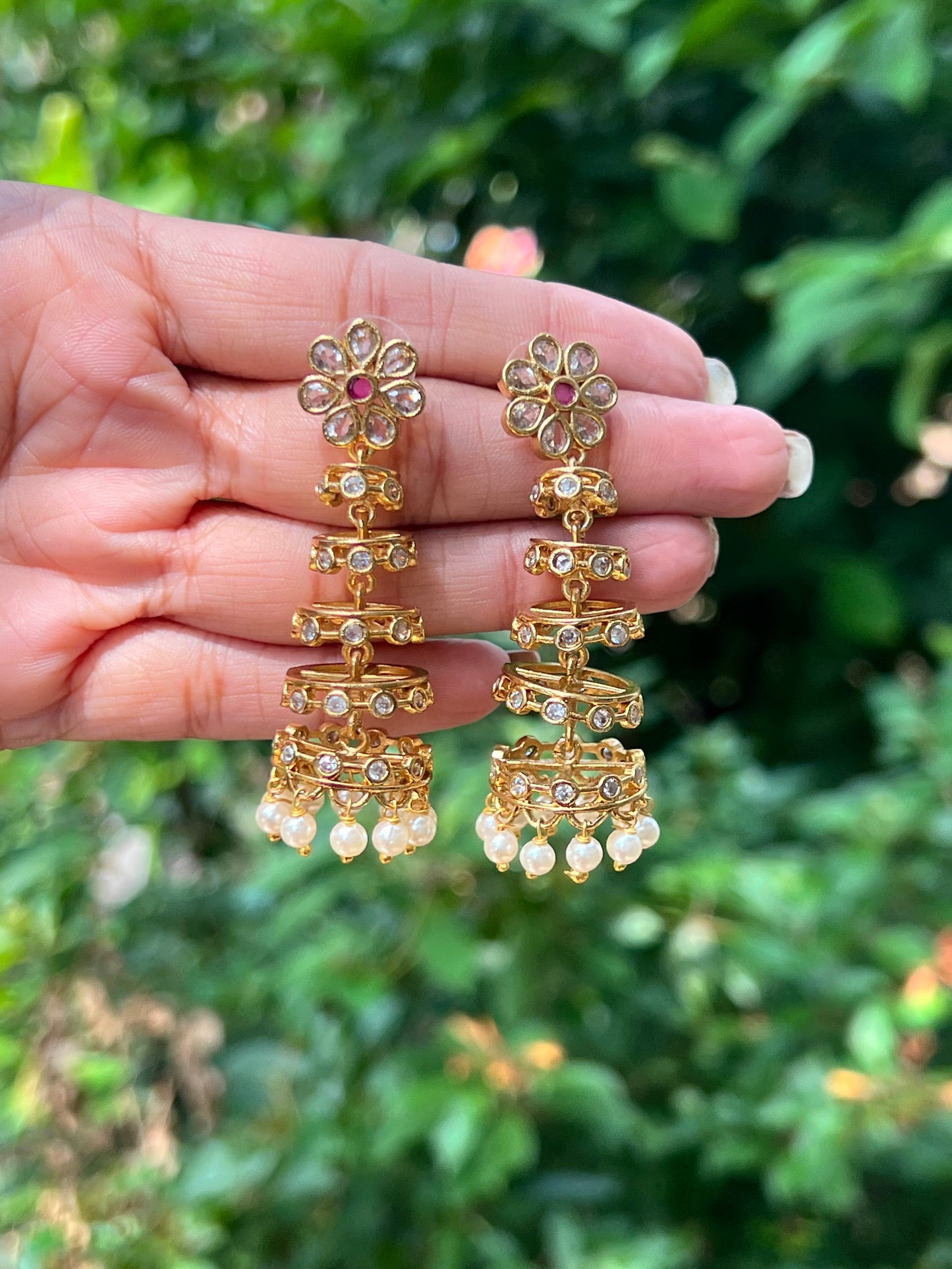 Premium ad dancing style spring jhumka product code E78