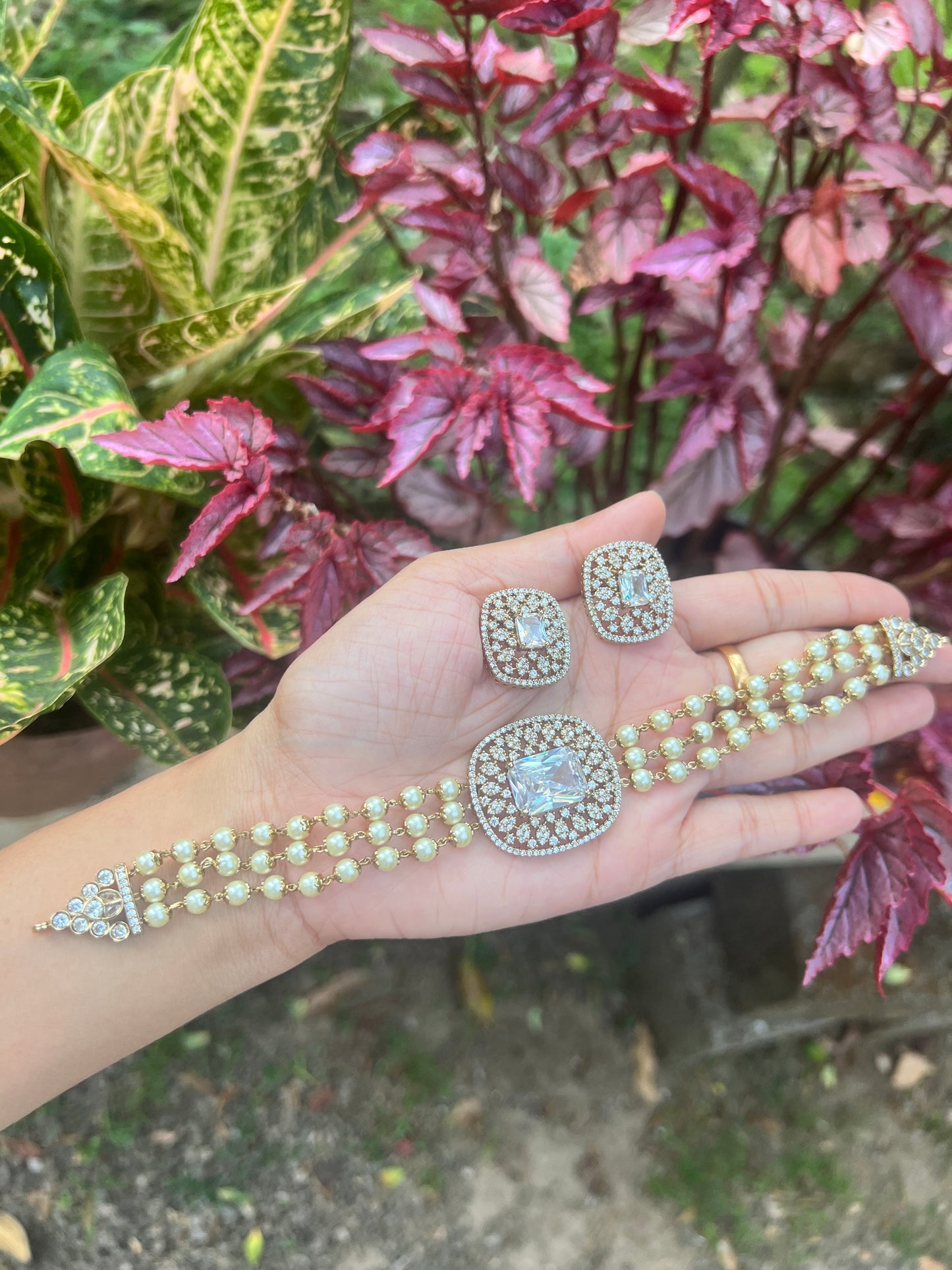 Premium 3 layer pearl ad stone choker set product code 941