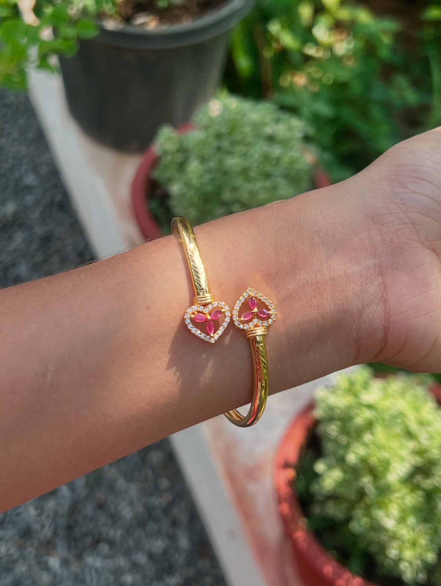 New gold plated twisted openable bangle product code B75