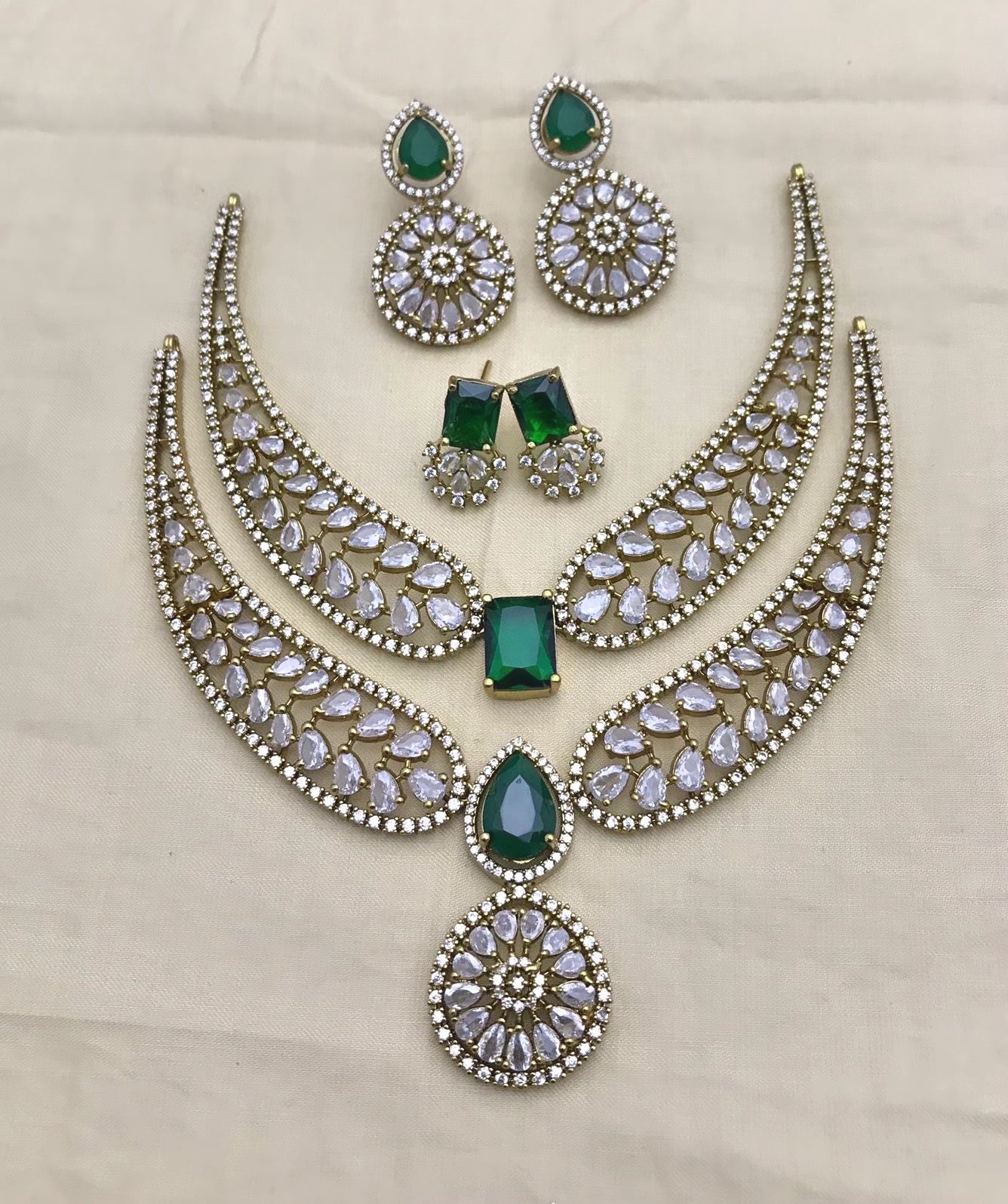 Premium angel wings ad necklace combo 2 set