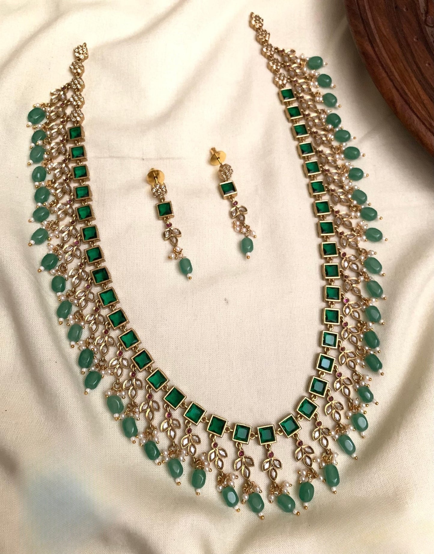 Premium quality Victorian jadau Kundan bead and pearl hanging long haram product code N191