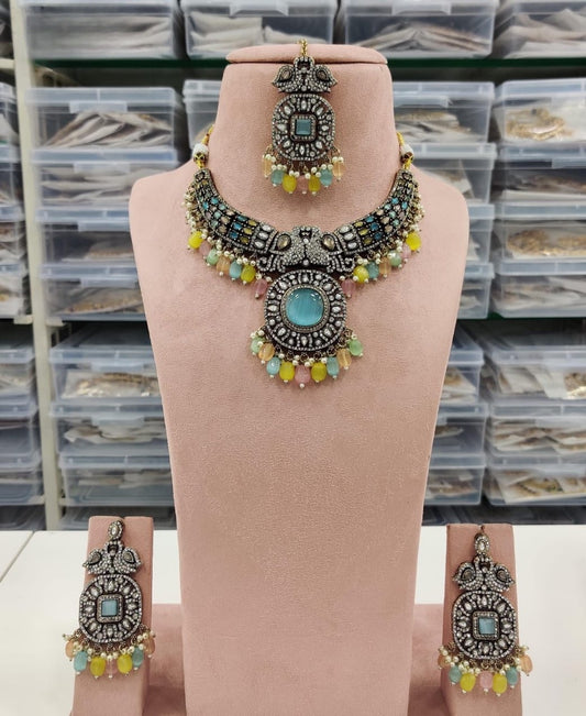 Stunning Jadau Kundan bridal necklace set with tikka product Code 1289