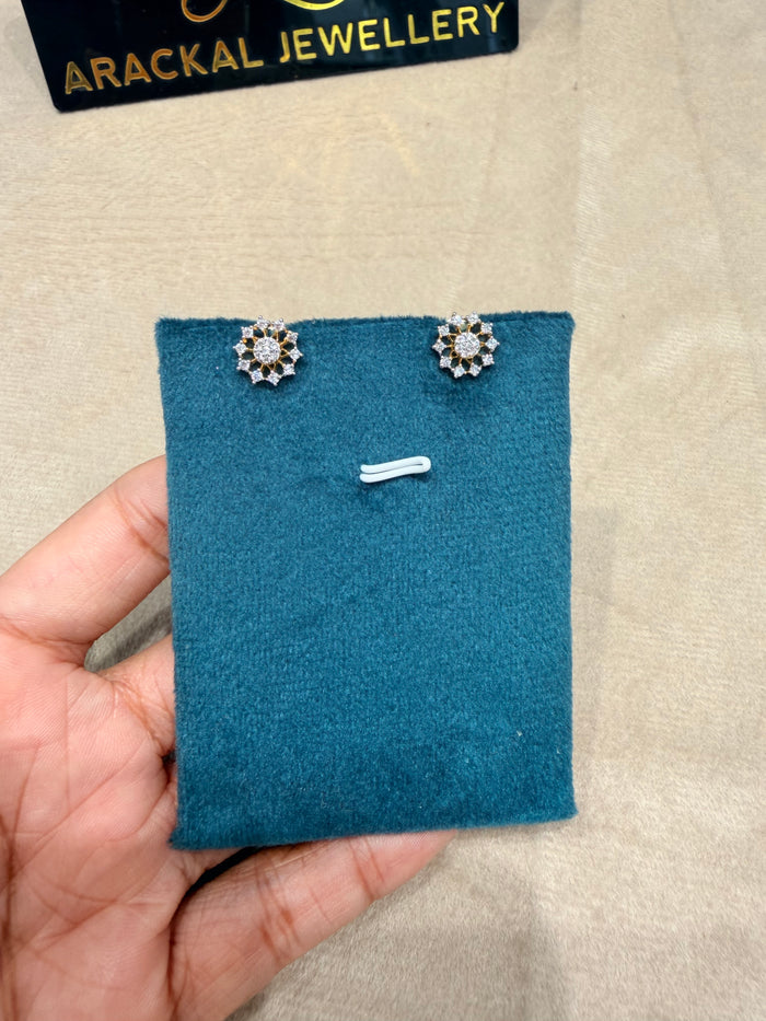 Premium diamond finish stud product code E213