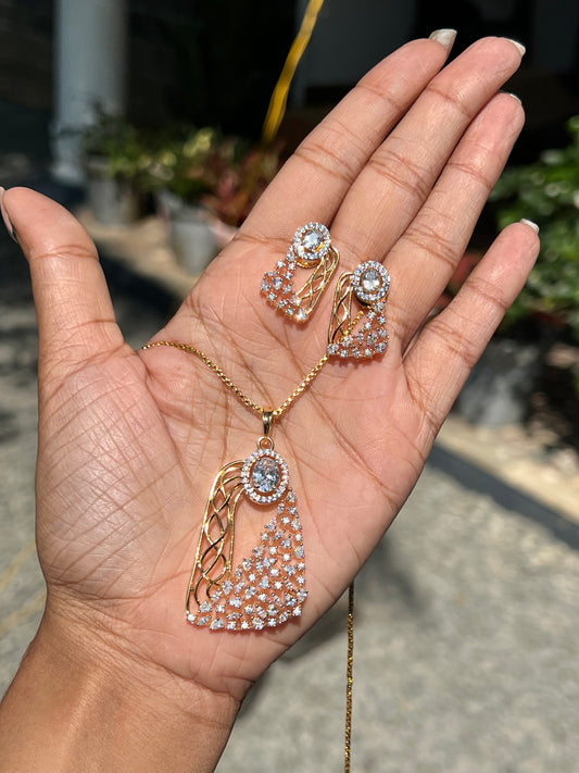 Premium daimond finish pendant chain set product code D39