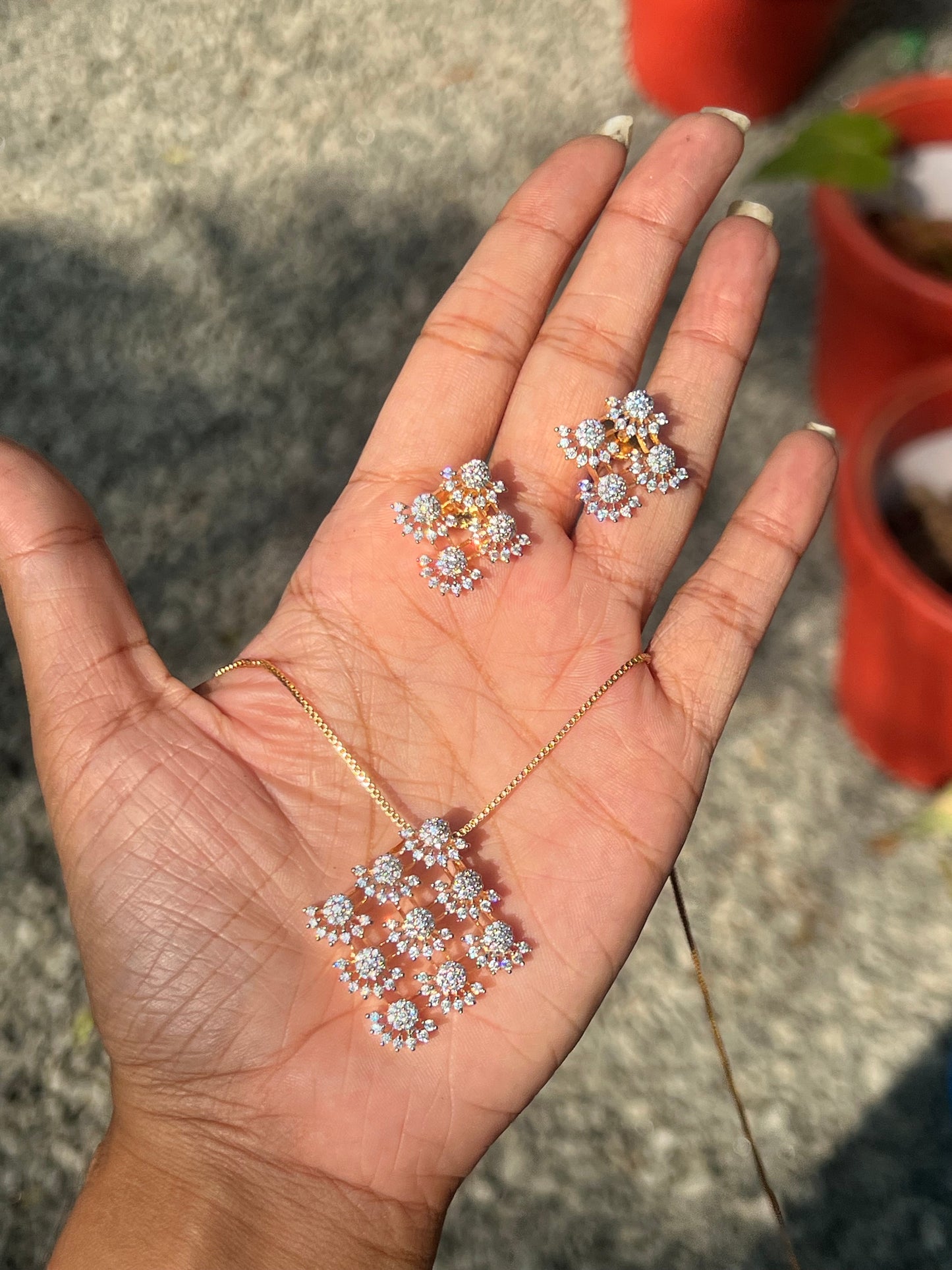 Premium party wear  diamond finish pendant set  with chain set product code D129