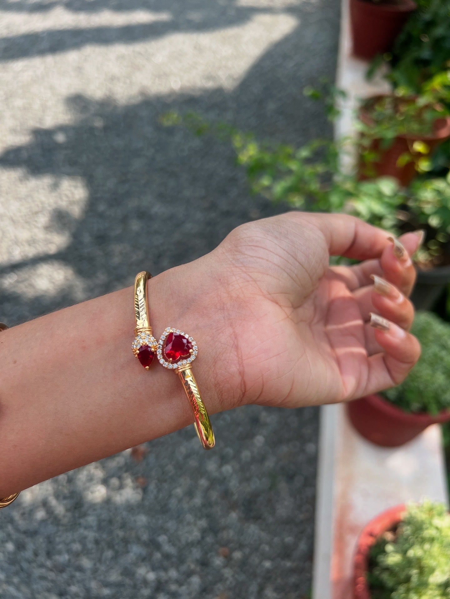 Premium gold plated twisted bangle suitable for 2.4,2.6 product code B74