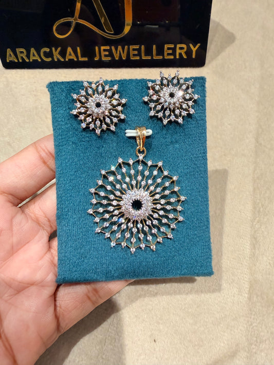 Premium diamond finish pendant set product code D385