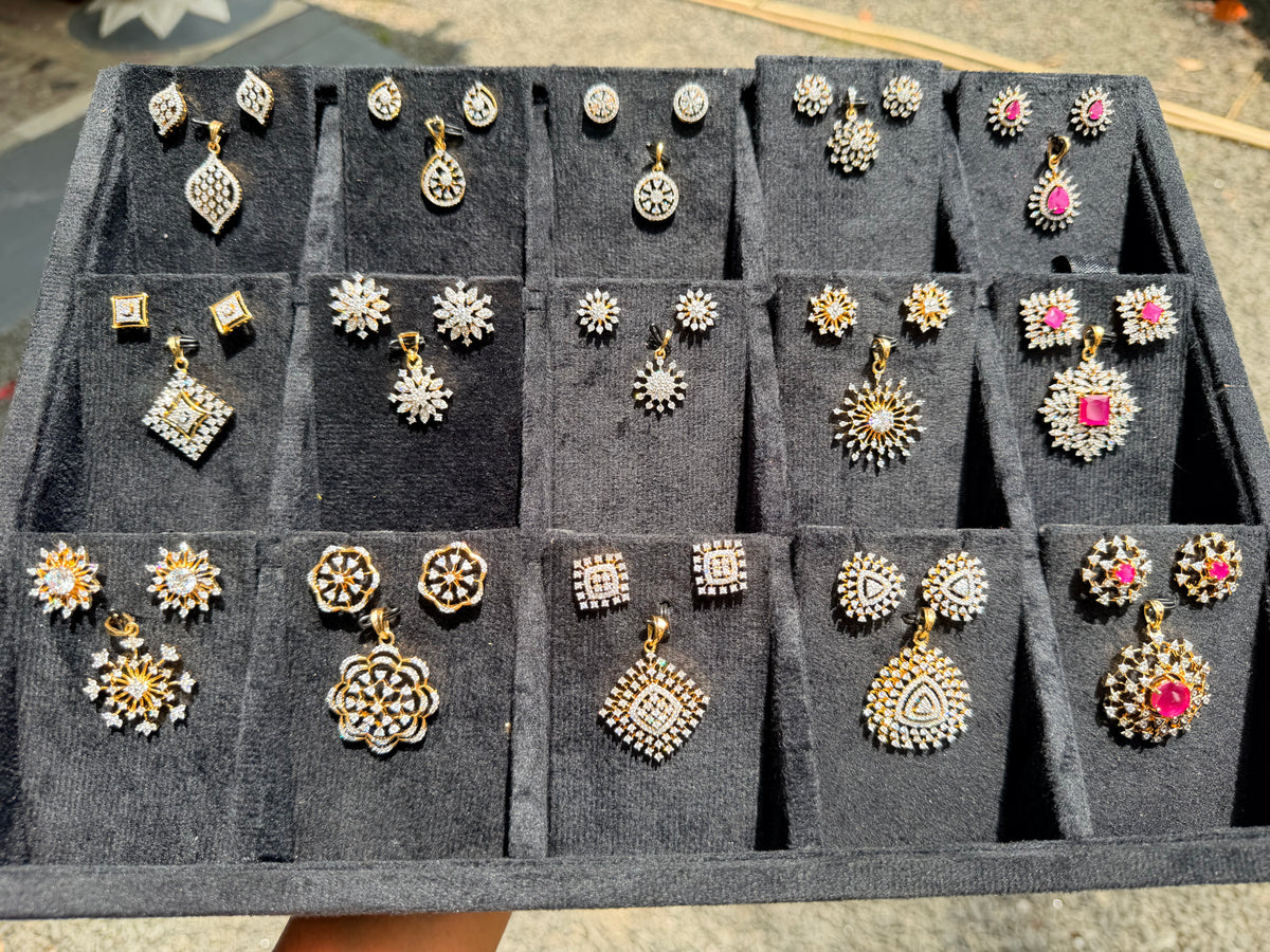 Premium party wear pendant set product code D415