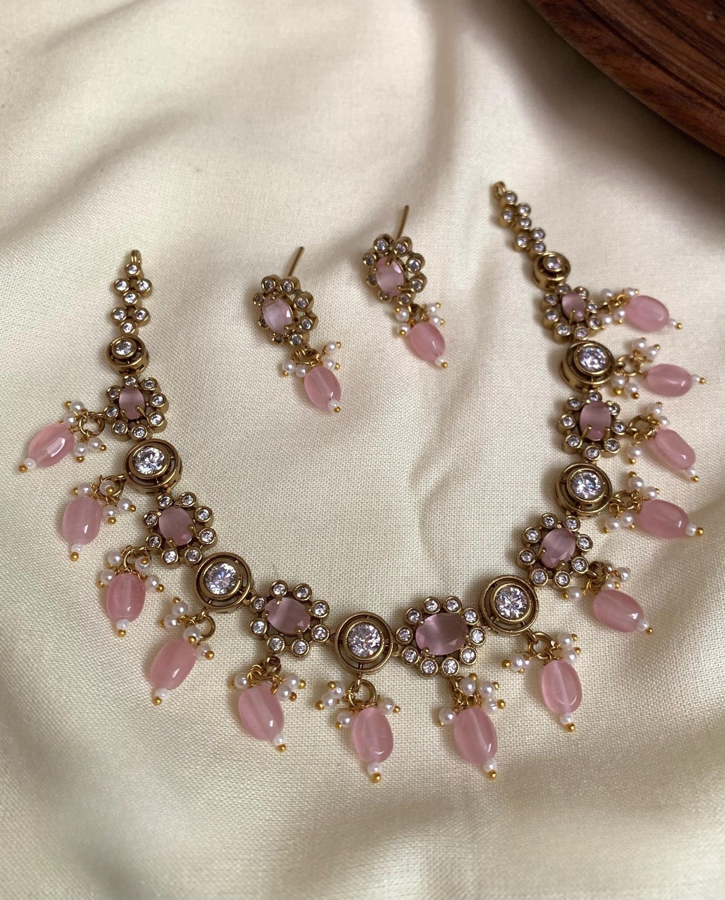 Premium designer ad beads hanging necklace product code 922