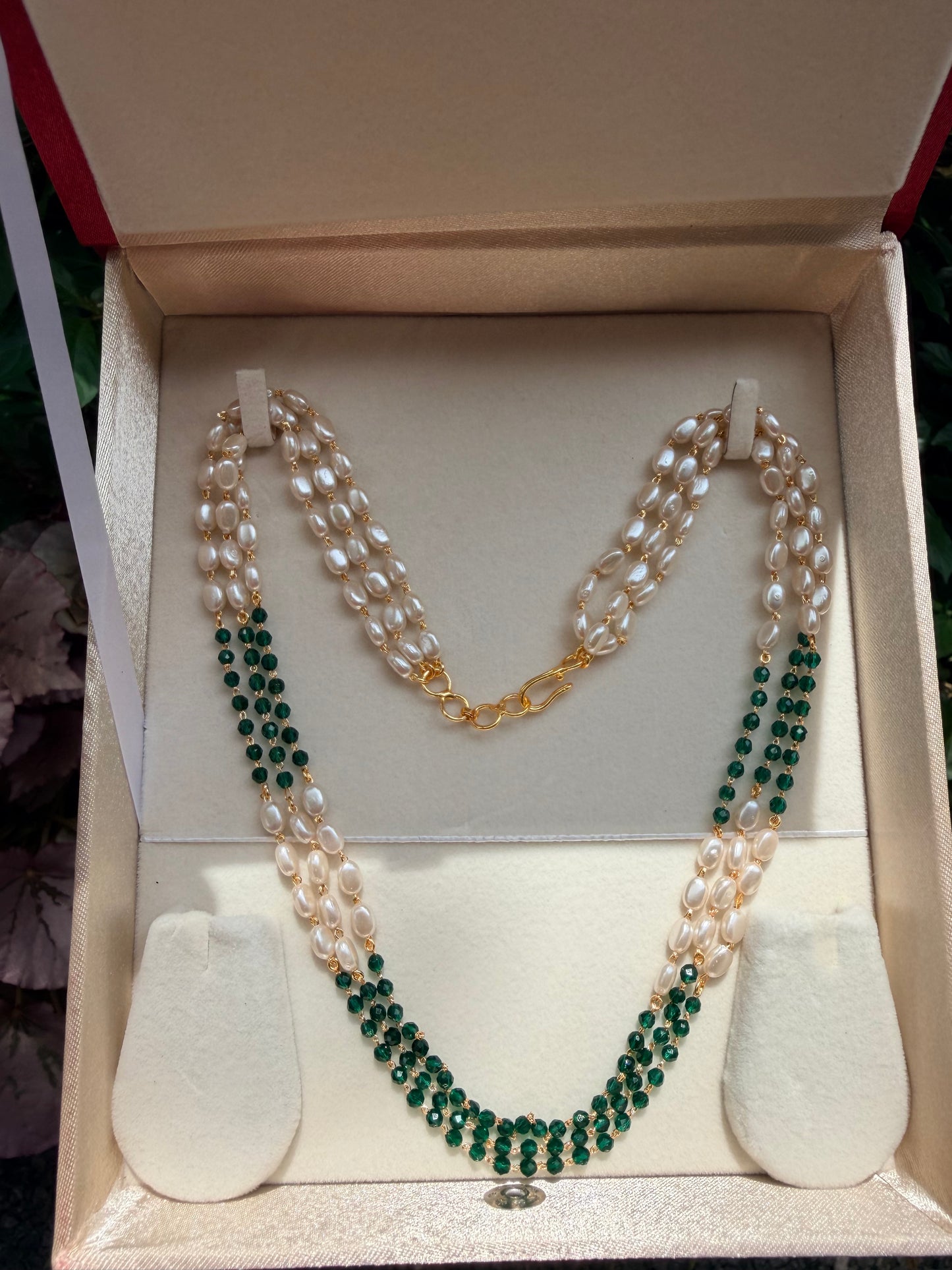 Premium quality 3layer pearl and beads layered necklace product code P120