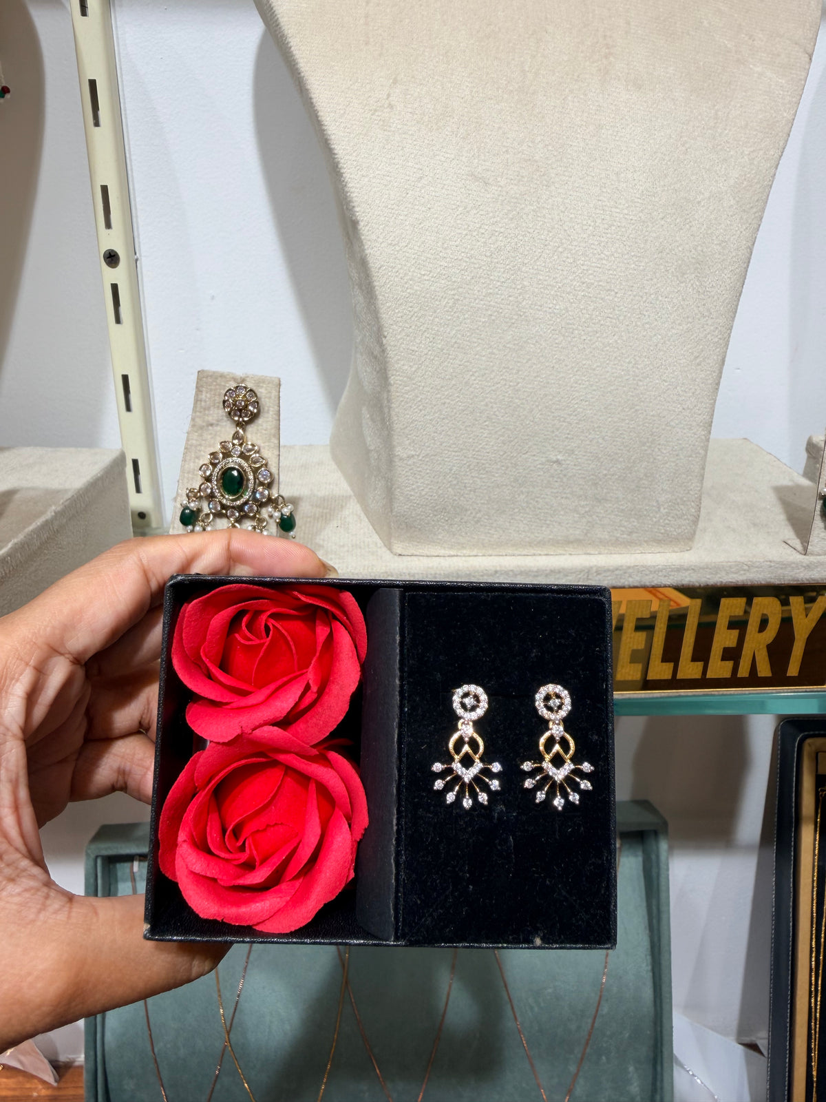 Premium diamond finish party wear earrings product code E254