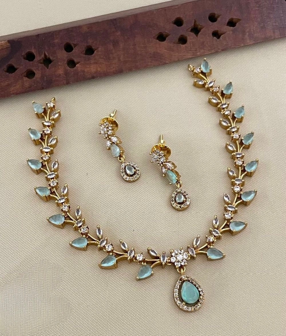 Hot selling ad floral necklace product code 525