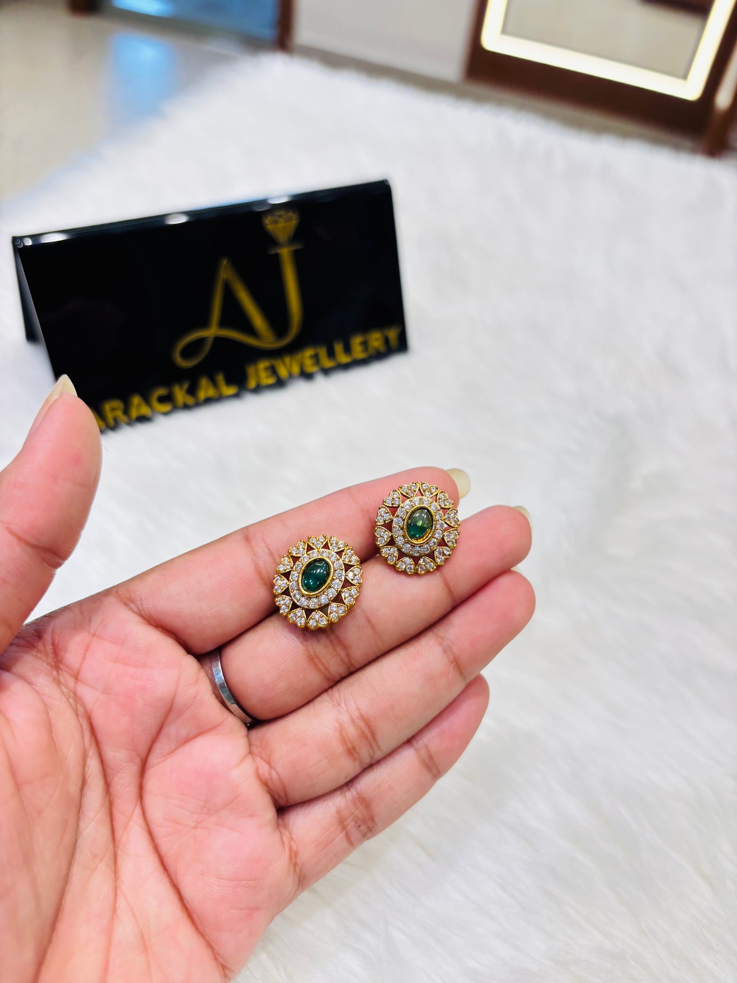 Premium Victorian ad studs product code E68