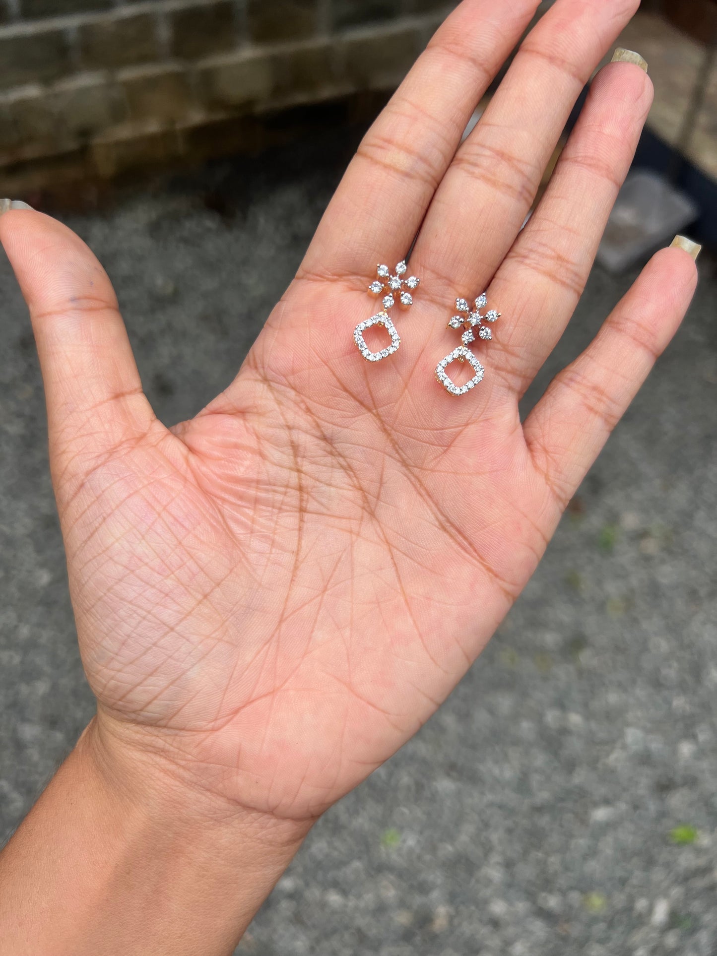 Premium diamond finish stud