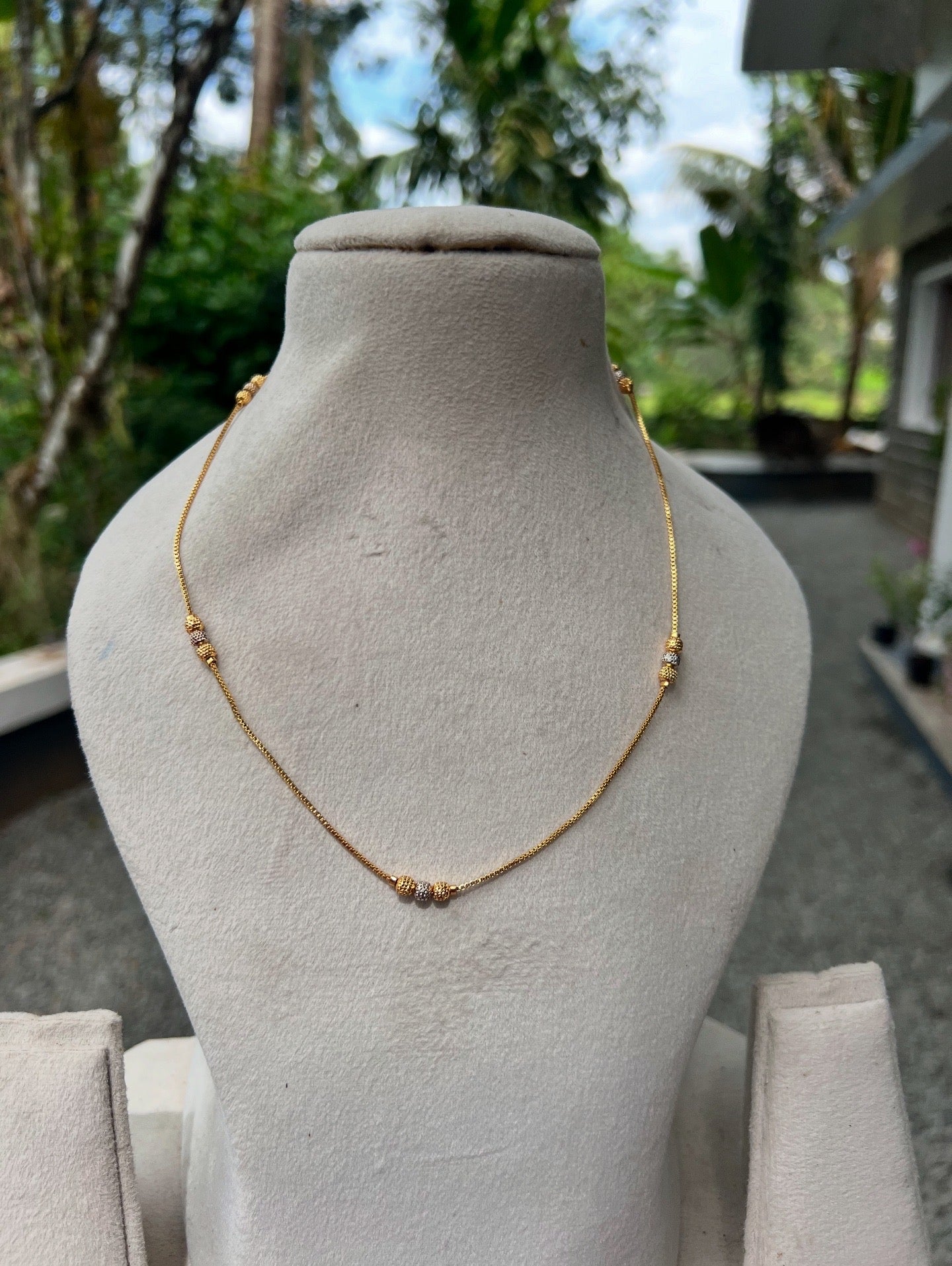 Trending two tone polish 6pidi necklace product code 358