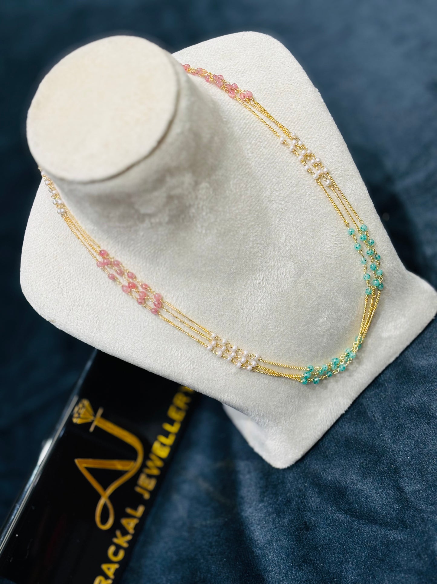 Premium trending pearls layered necklace product code N389