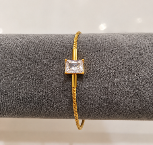 Premium anti tarnish adjustable bracelet product code B251