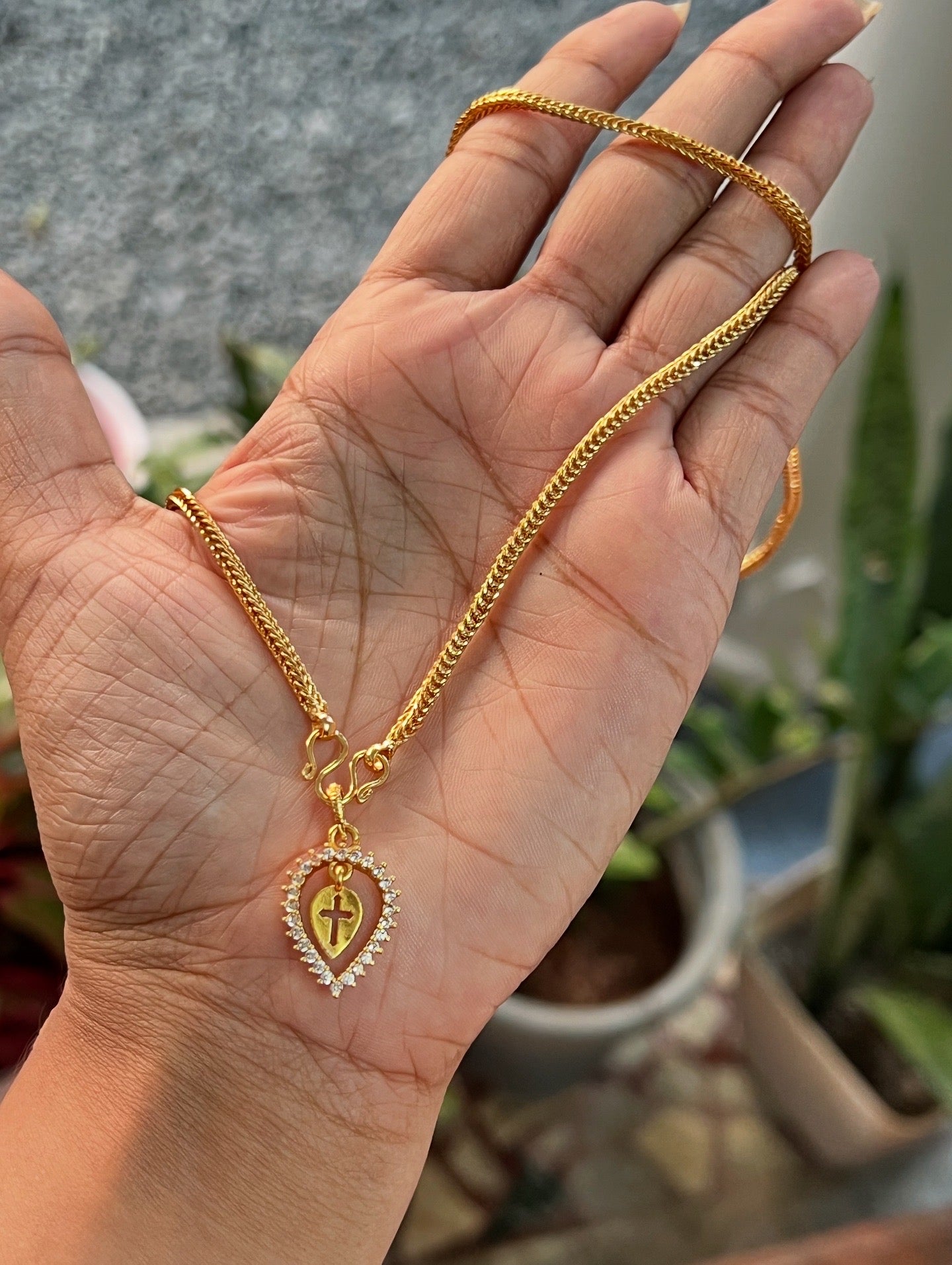 Premium gold plated daily wear Christian cross ad thali chain product code Thali03