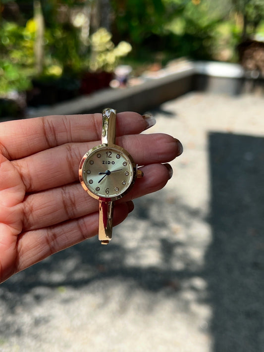 Premium anti tarnish openable watch product code W08