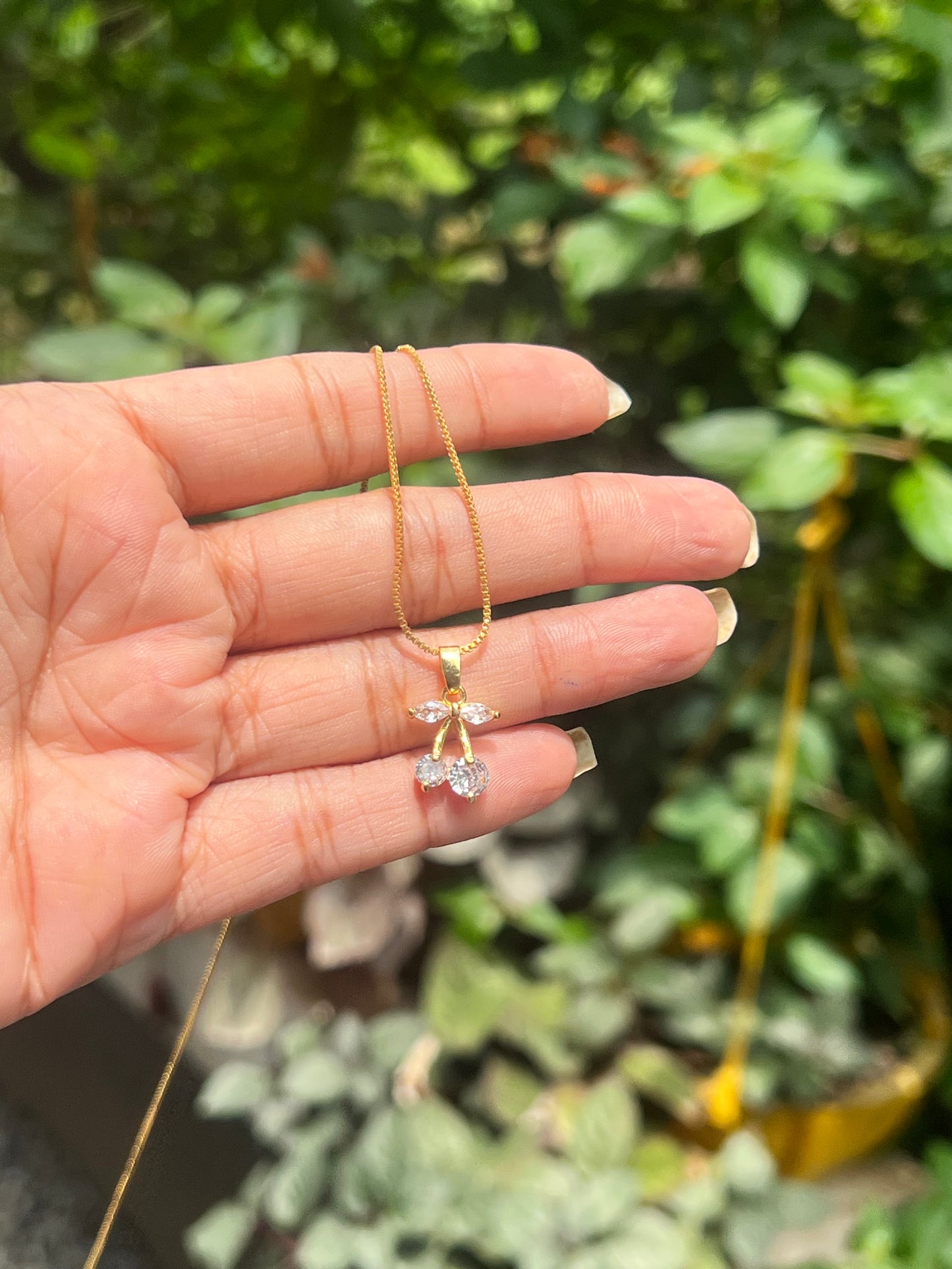 Premium gold plated daily wear pendant with gold plated 6pidi box chain product code G68