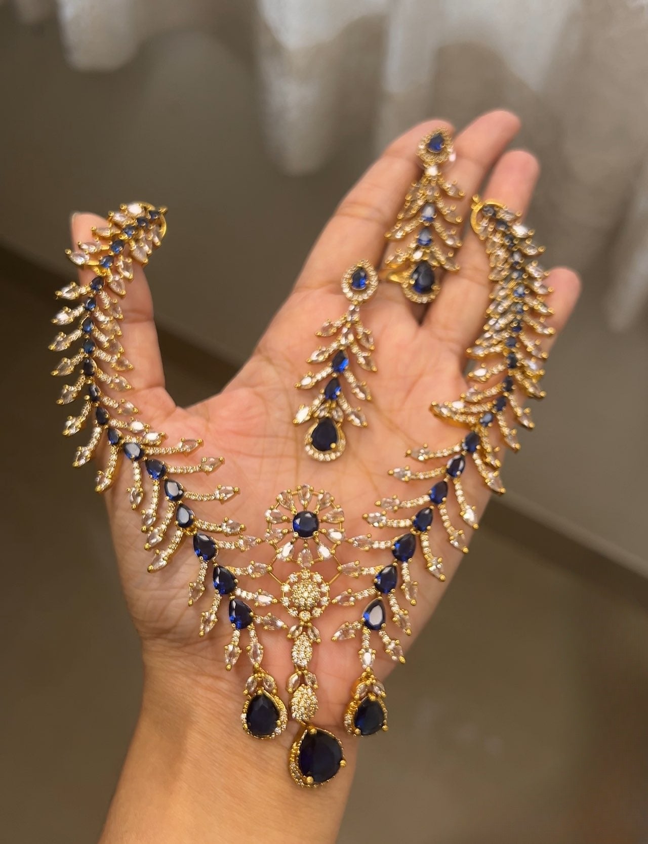 Ad bridal necklace