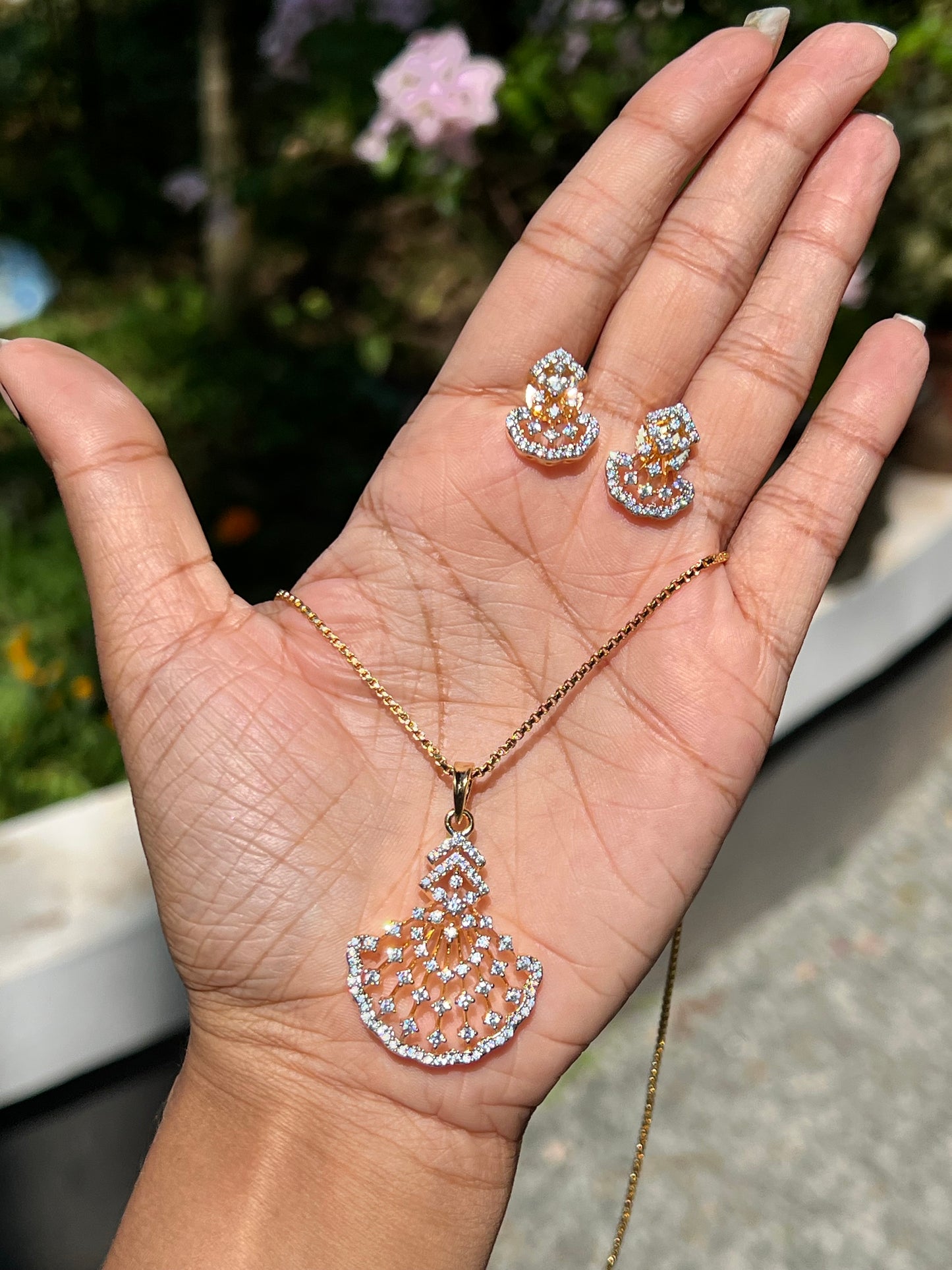 Premium diamond finish pendant set product code 49