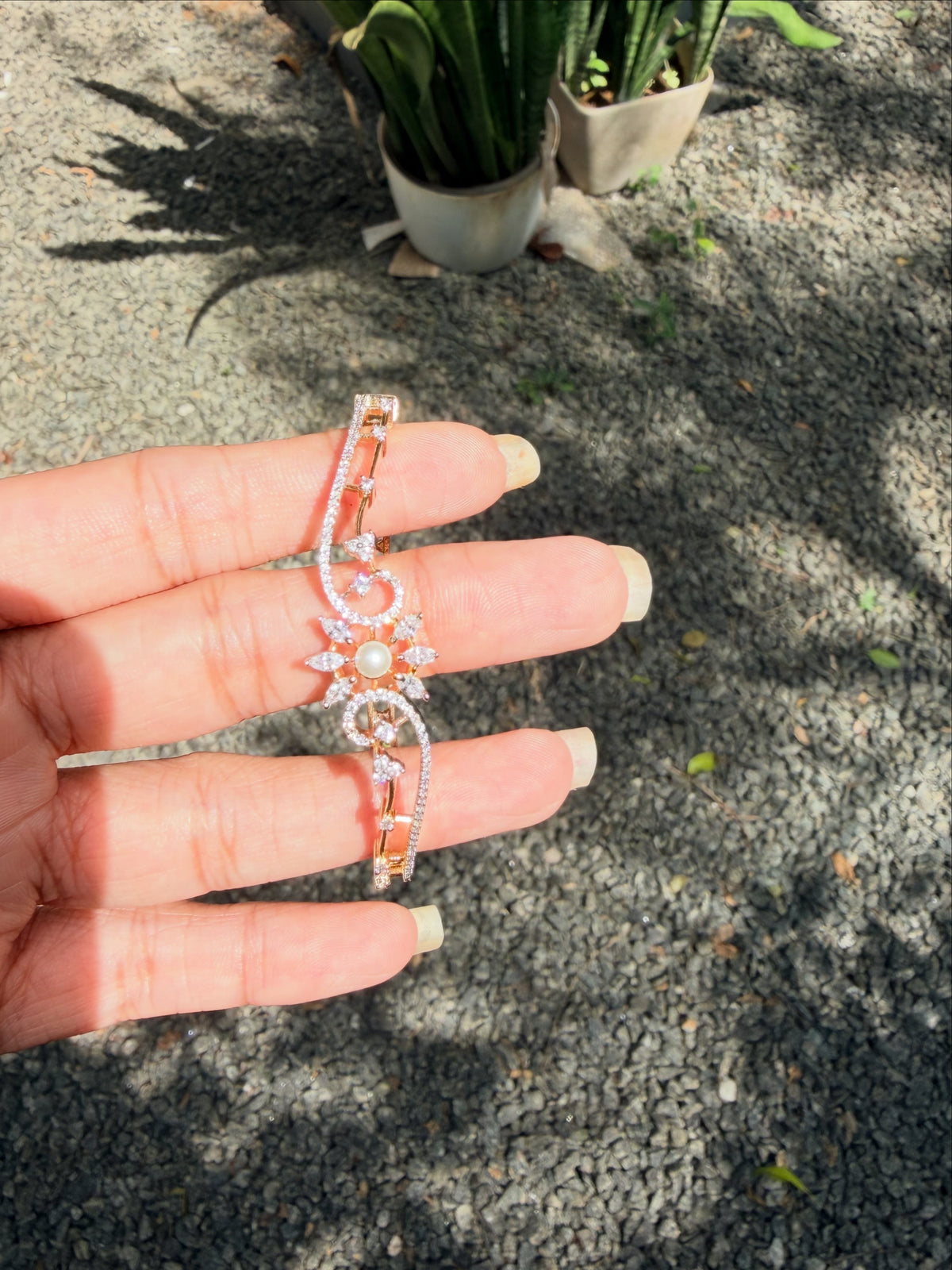 Premium diamond finish party wear openable bracelet product code B246