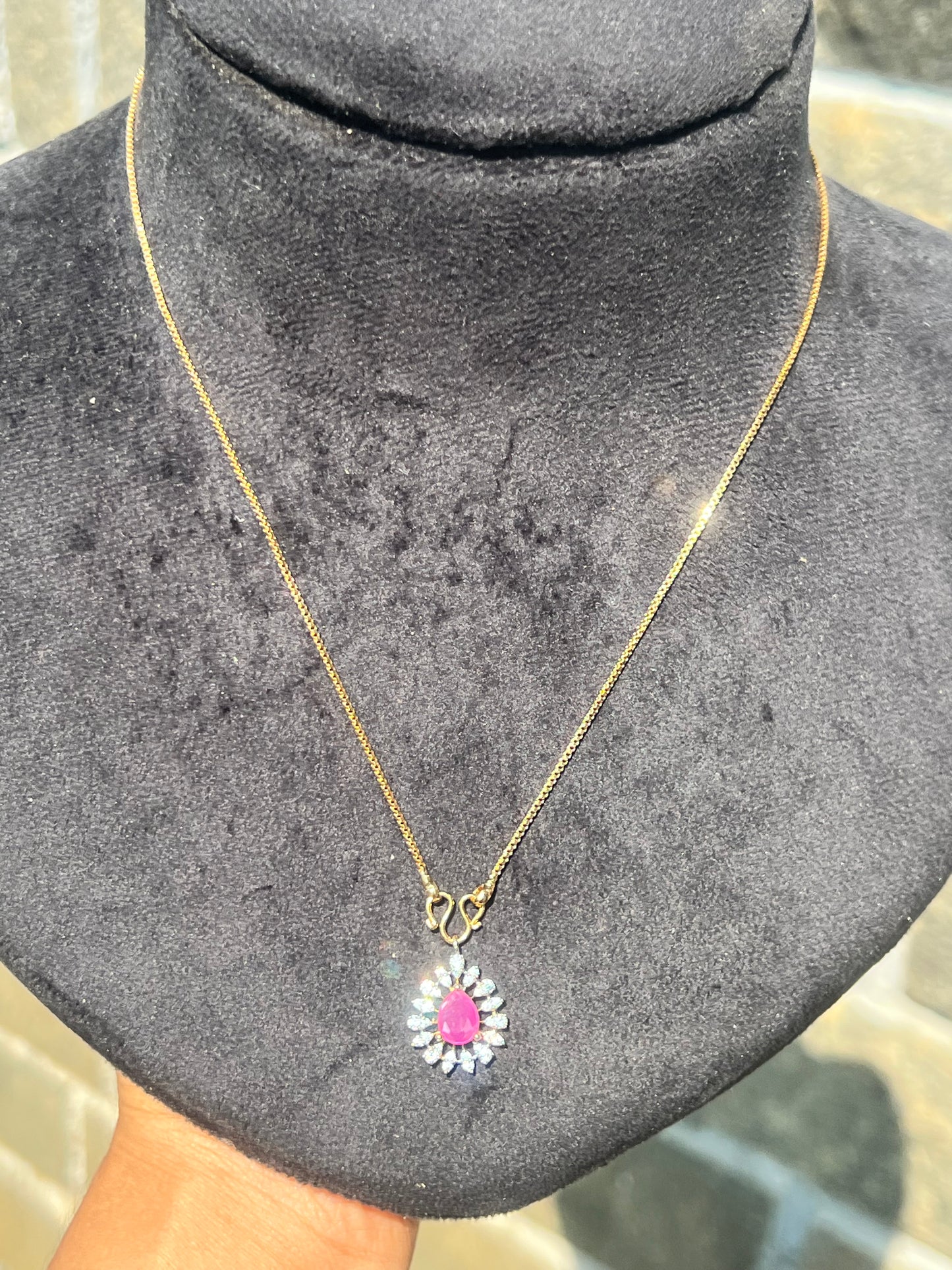 Premium occasion wear diamond finish small pendant with chain product code D125