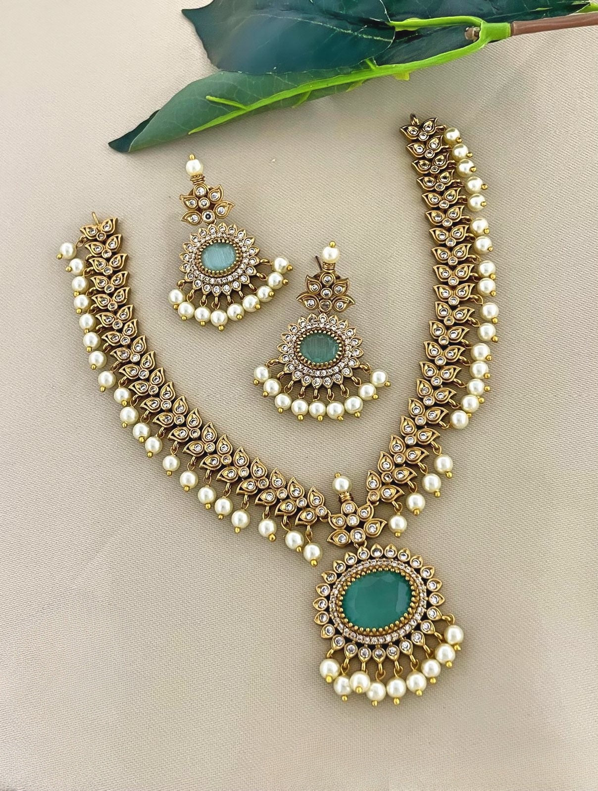 Royal designer jadau Kundan pearl hanging necklace product code 413