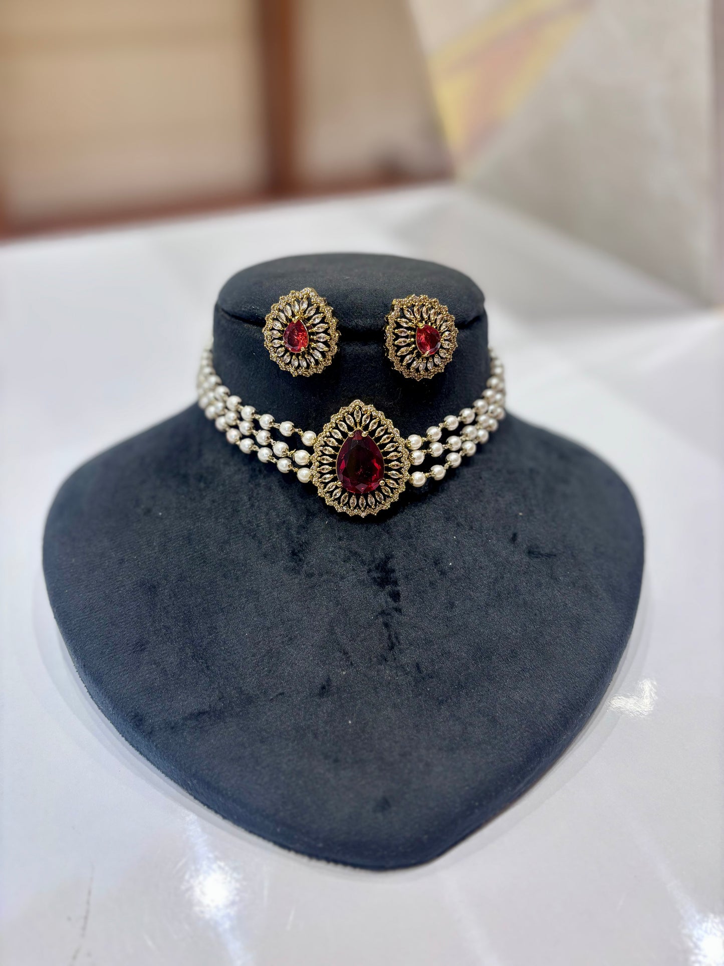 Premium Victorian 3layer choker set product code N225