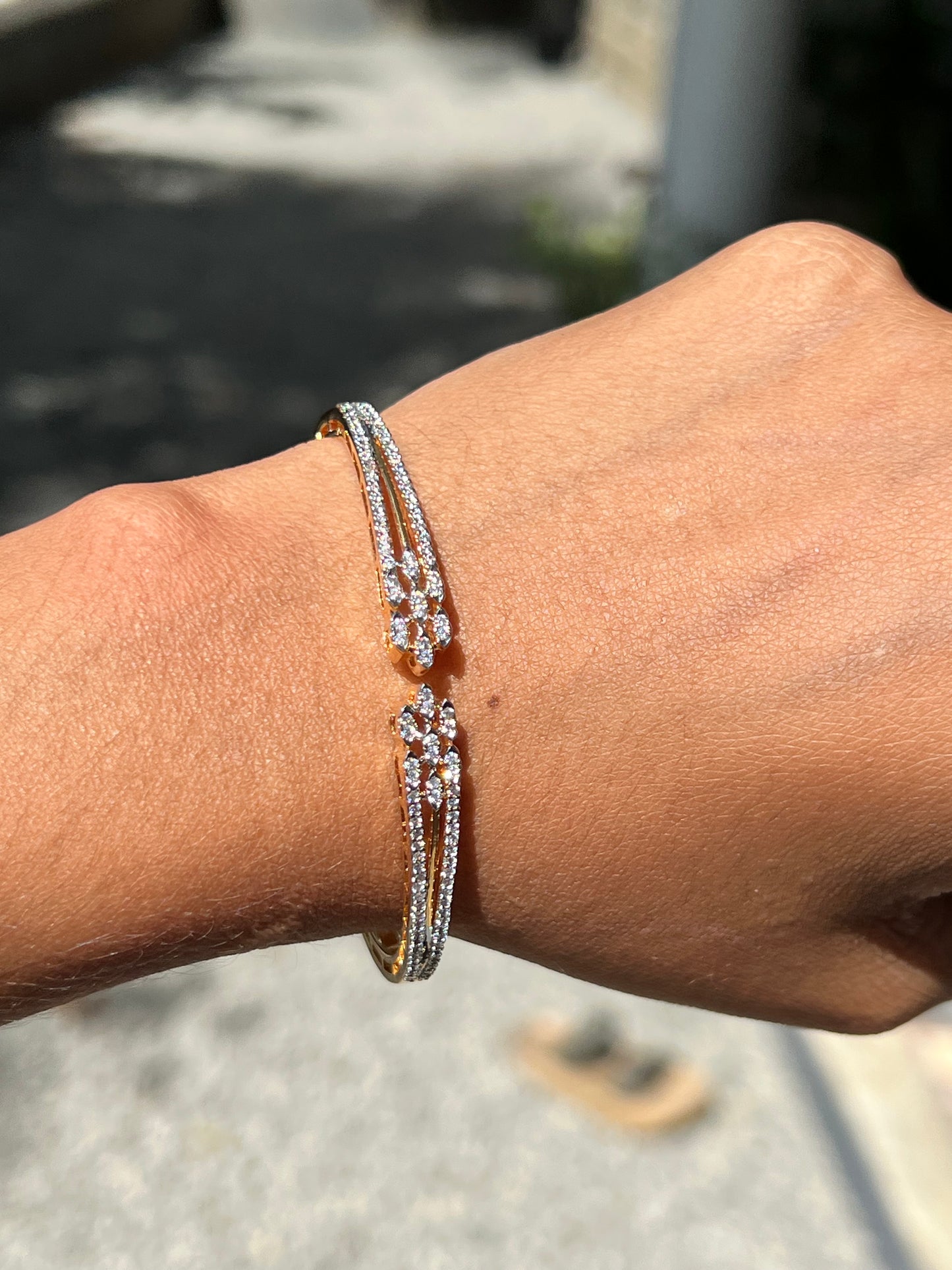 Premium quality diamond finish openable bracelet (suitable for 2.2 to  2.6) product code B10