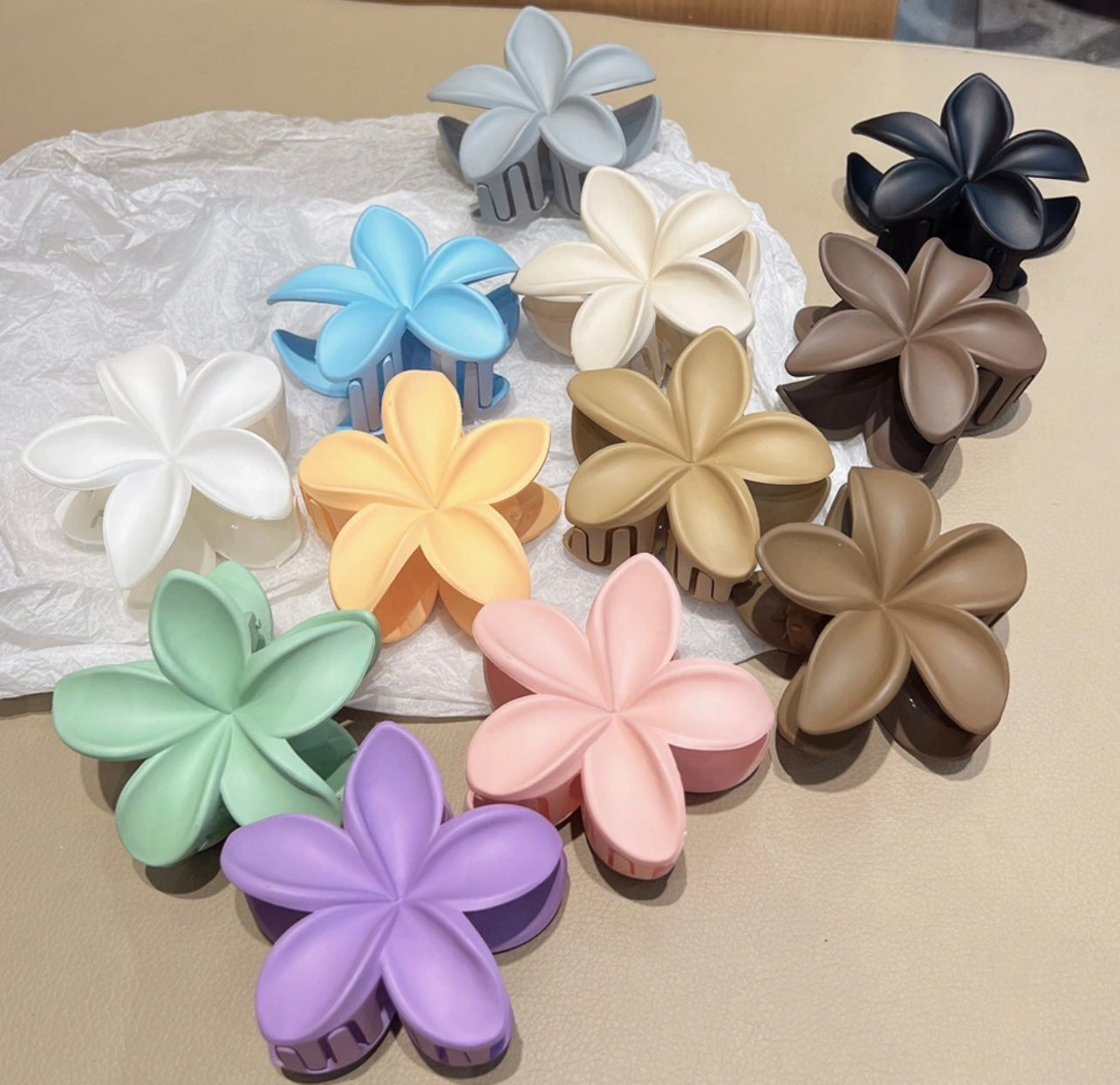 Flower hair claw clips product code 1020