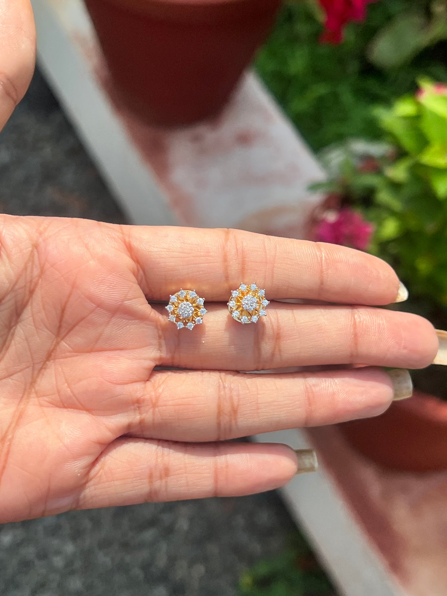 Premium diamond finish GJ polish studs product code E131