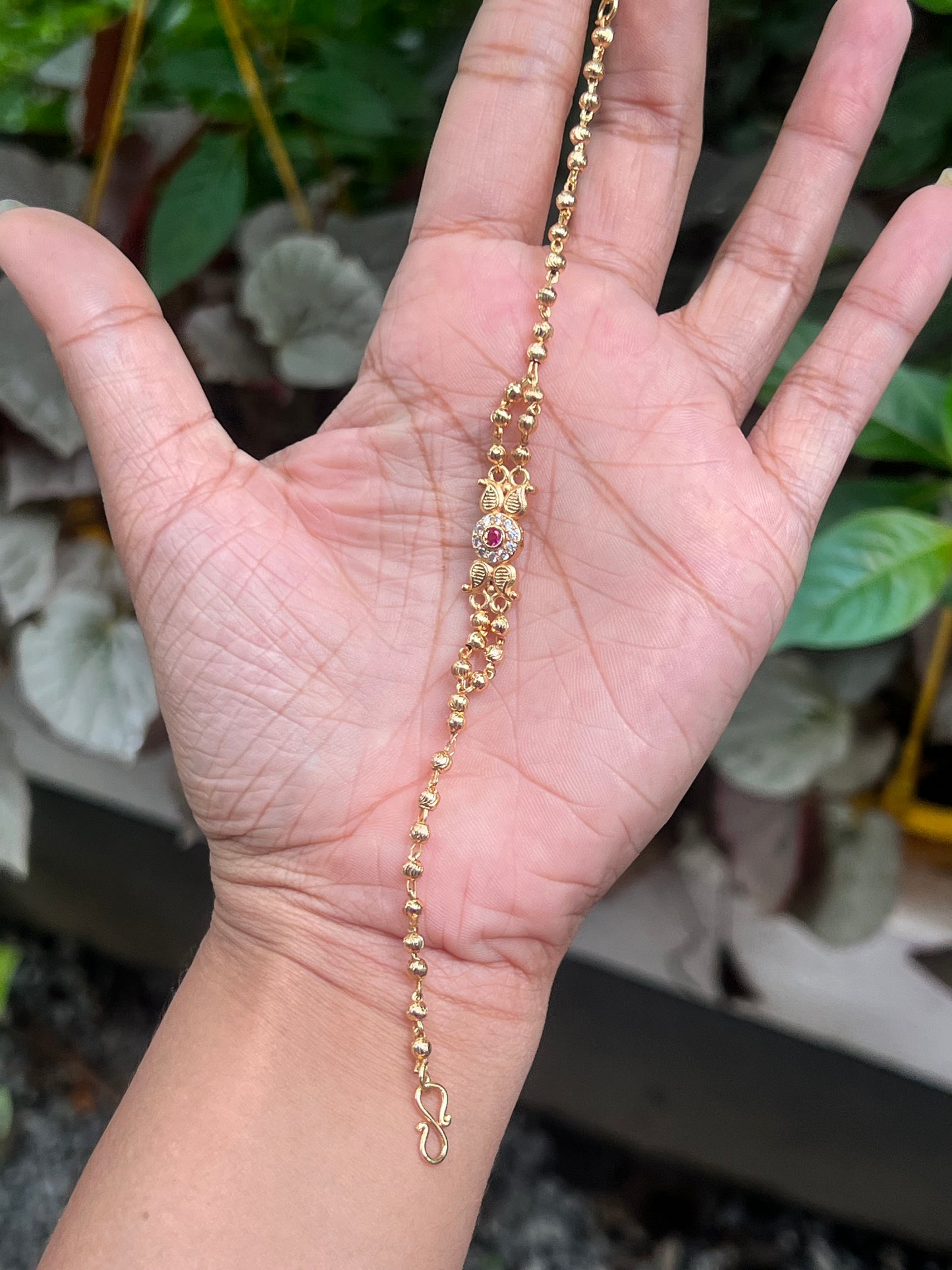 Premium gold plated daily use adjustable bracelet product code G98