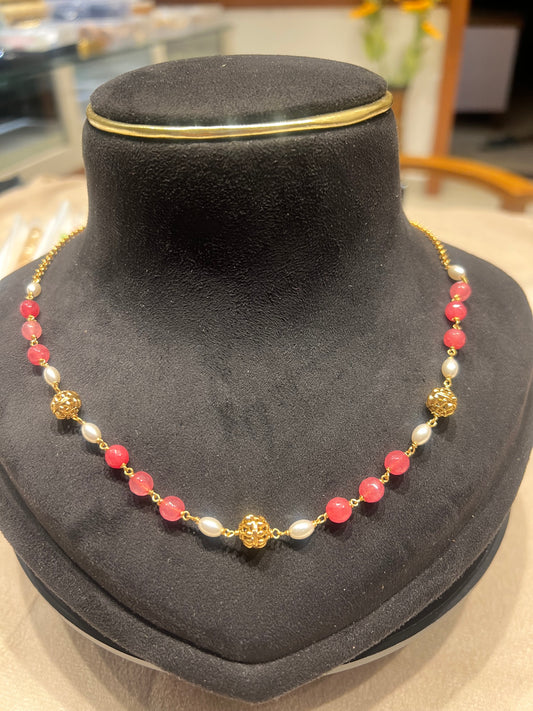 Premium quality handmade beads and pearl necklace product code P98