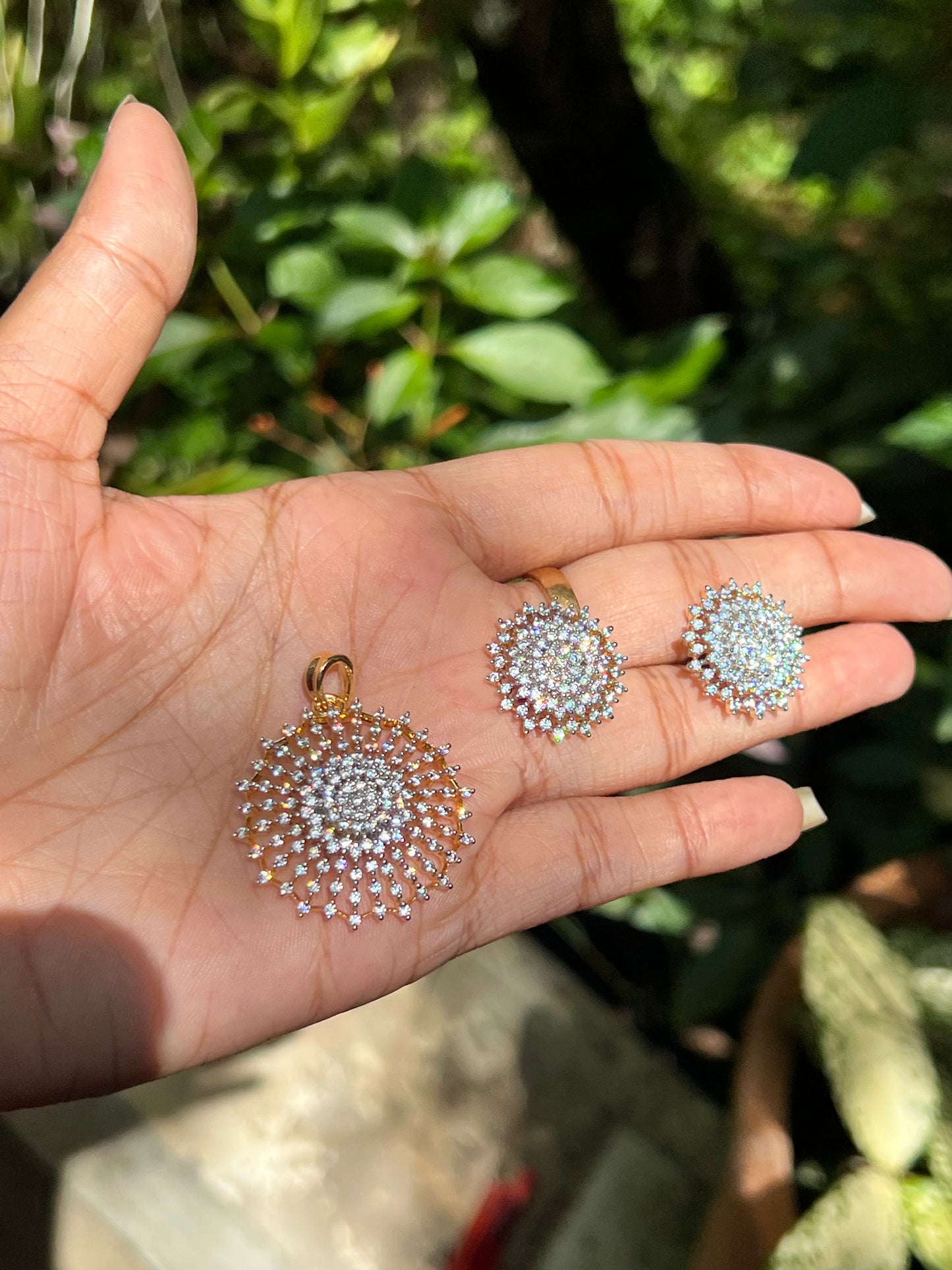Premium diamond finish pendant set product code 51