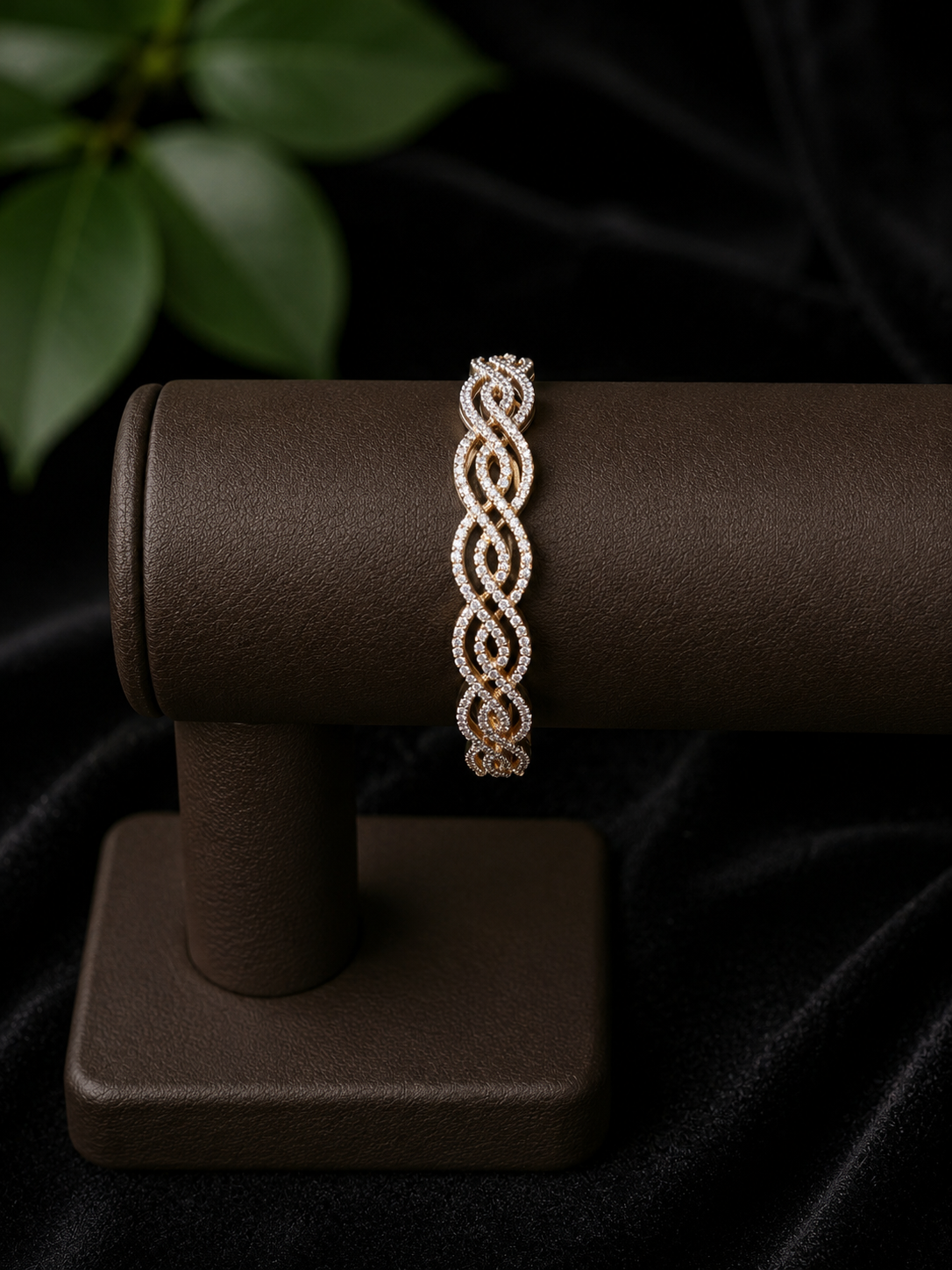 Premium diamond finish party wear openable bracelet product code B228