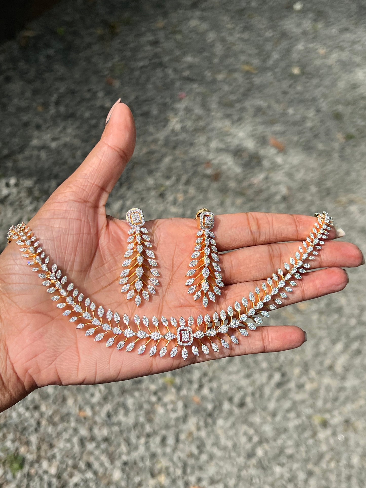 Premium diamond finish bridal necklace product code D25