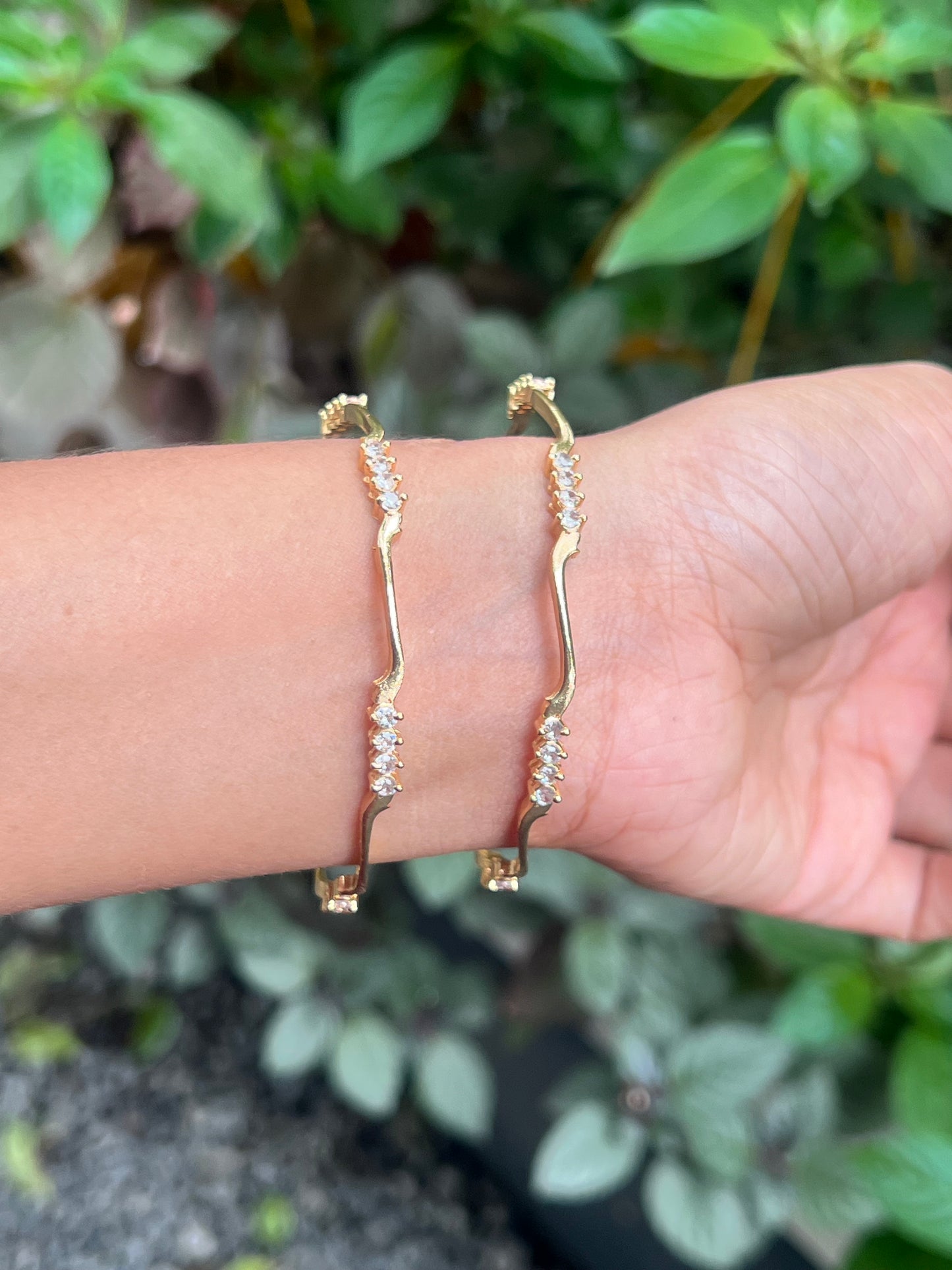 Premium ad gold plated daily use bangles set of 2 code AD11