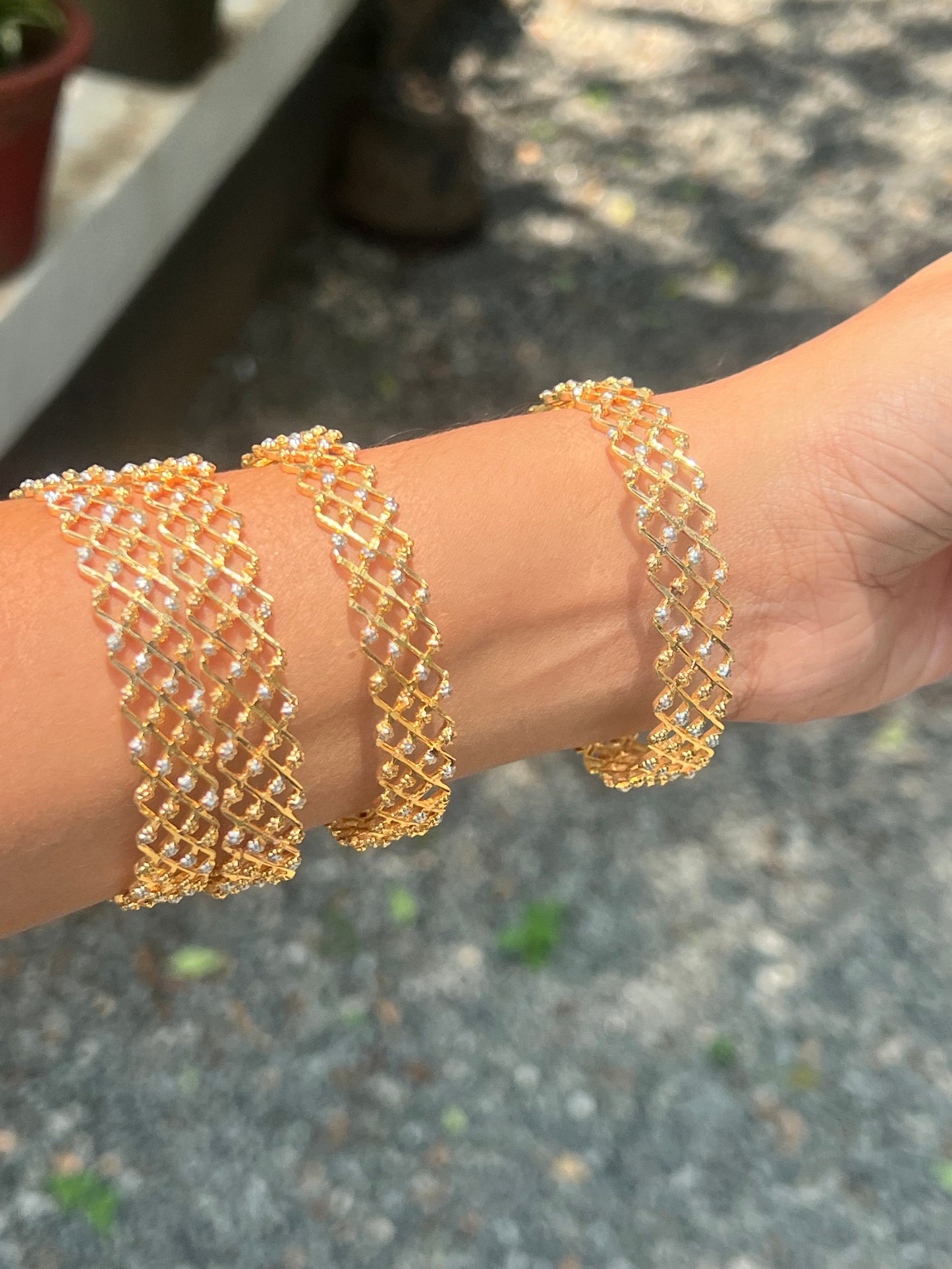 Premium gold plated twotone polish designer bangle (single ) product code G34
