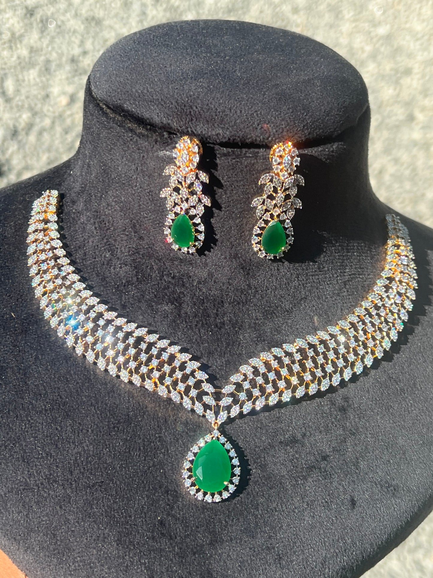 Premium diamond finish bridal necklace with back chain set product code D102