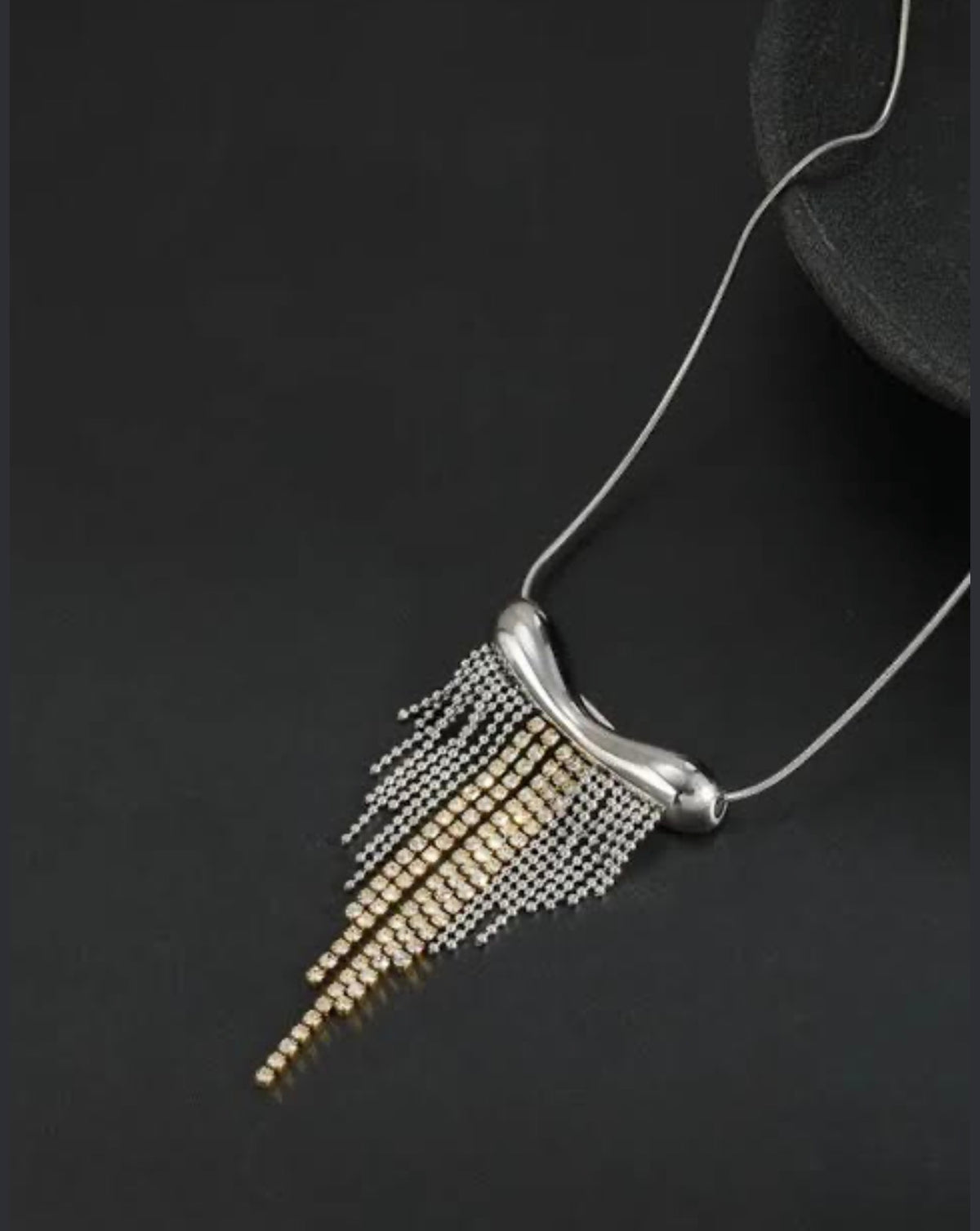 Premium quality anti tarnish stainless steel silver necklace product code AT40