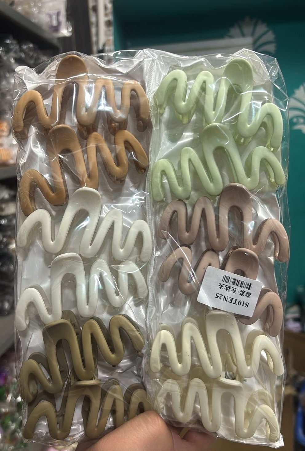 Stylish big zigzag hair claw clips product code 1017