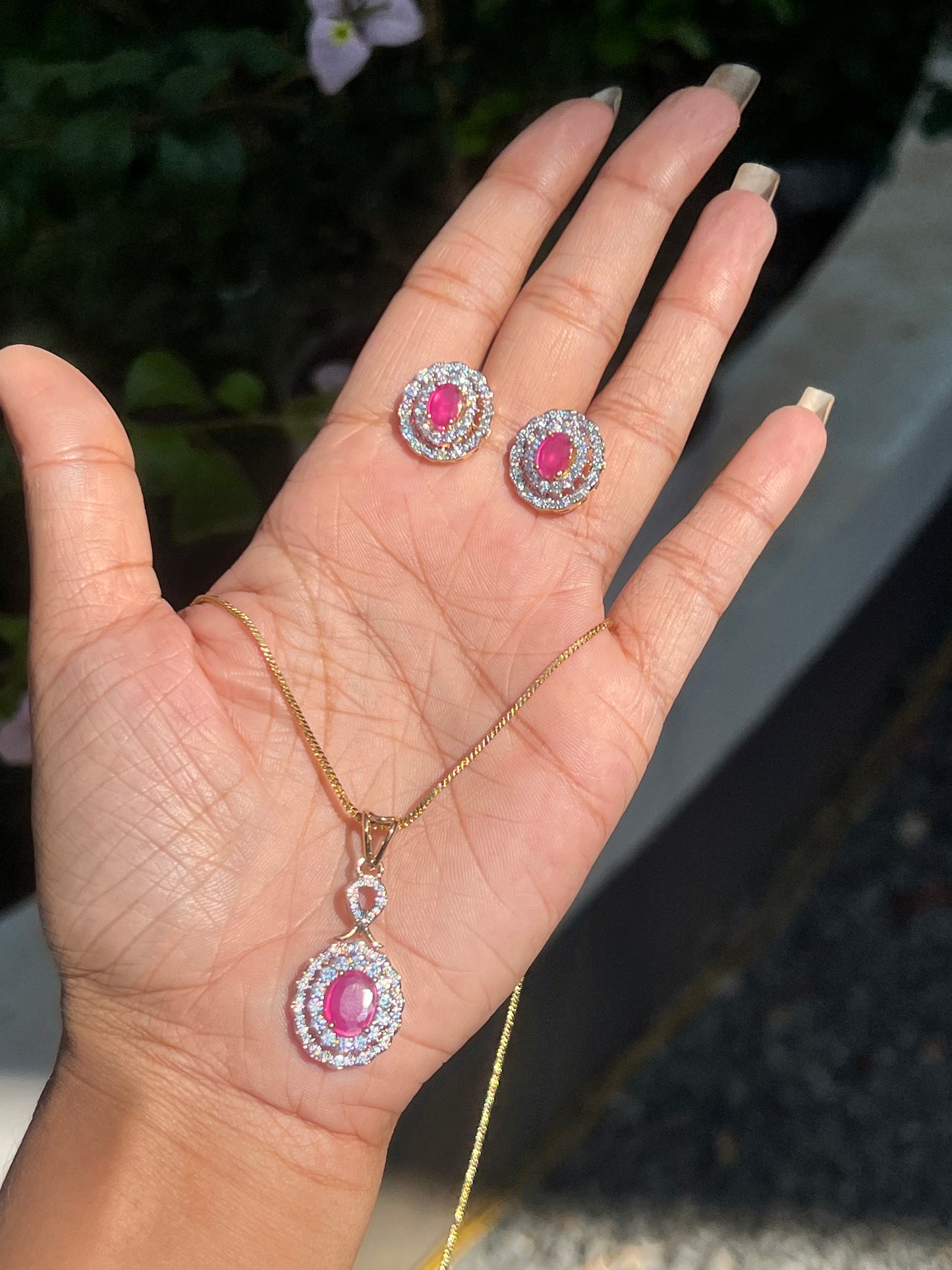 Premium diamond finish pendant chain set product code D95
